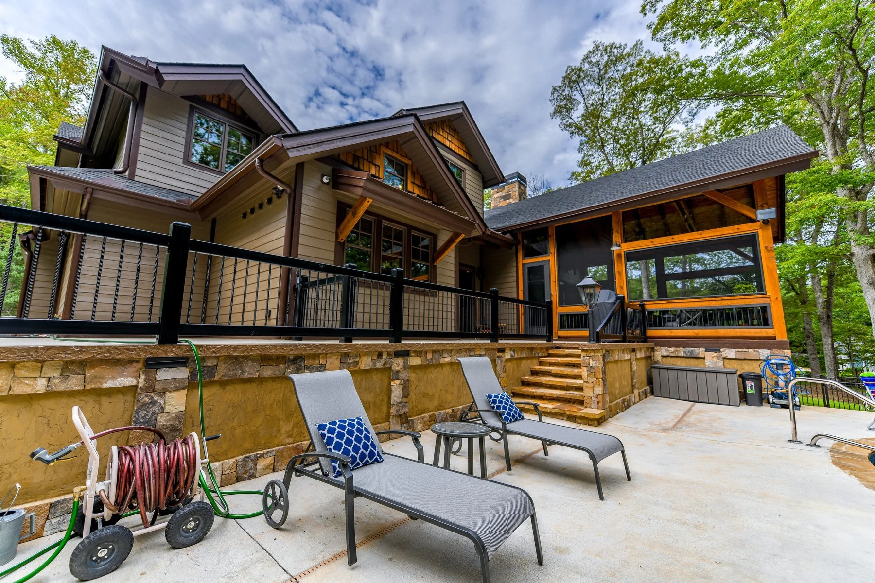 MorgantonGALakeHouse39.jpg