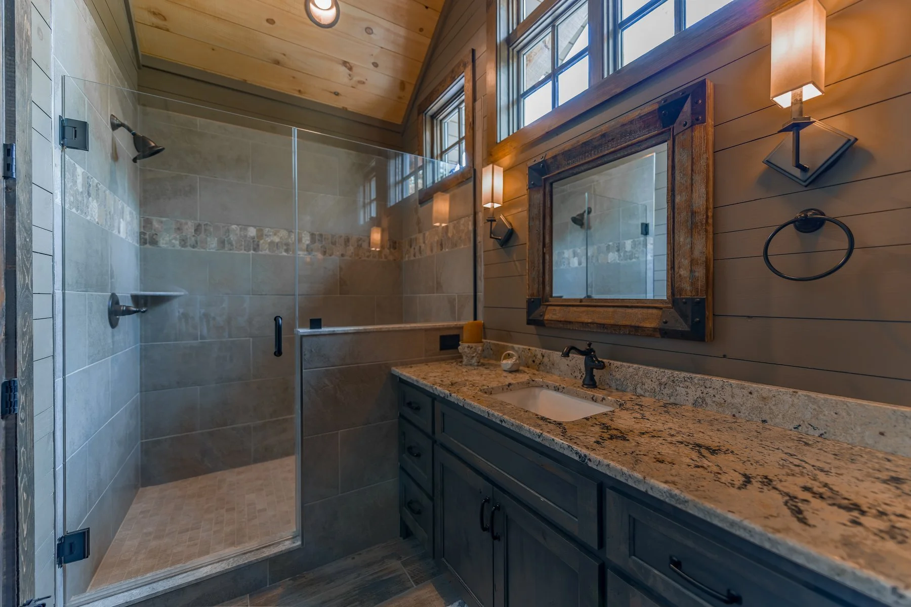 MorgantonGALakeHouse41.jpg