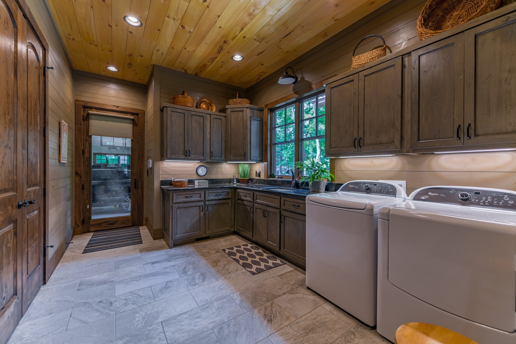 MorgantonGALakeHouse36.jpg