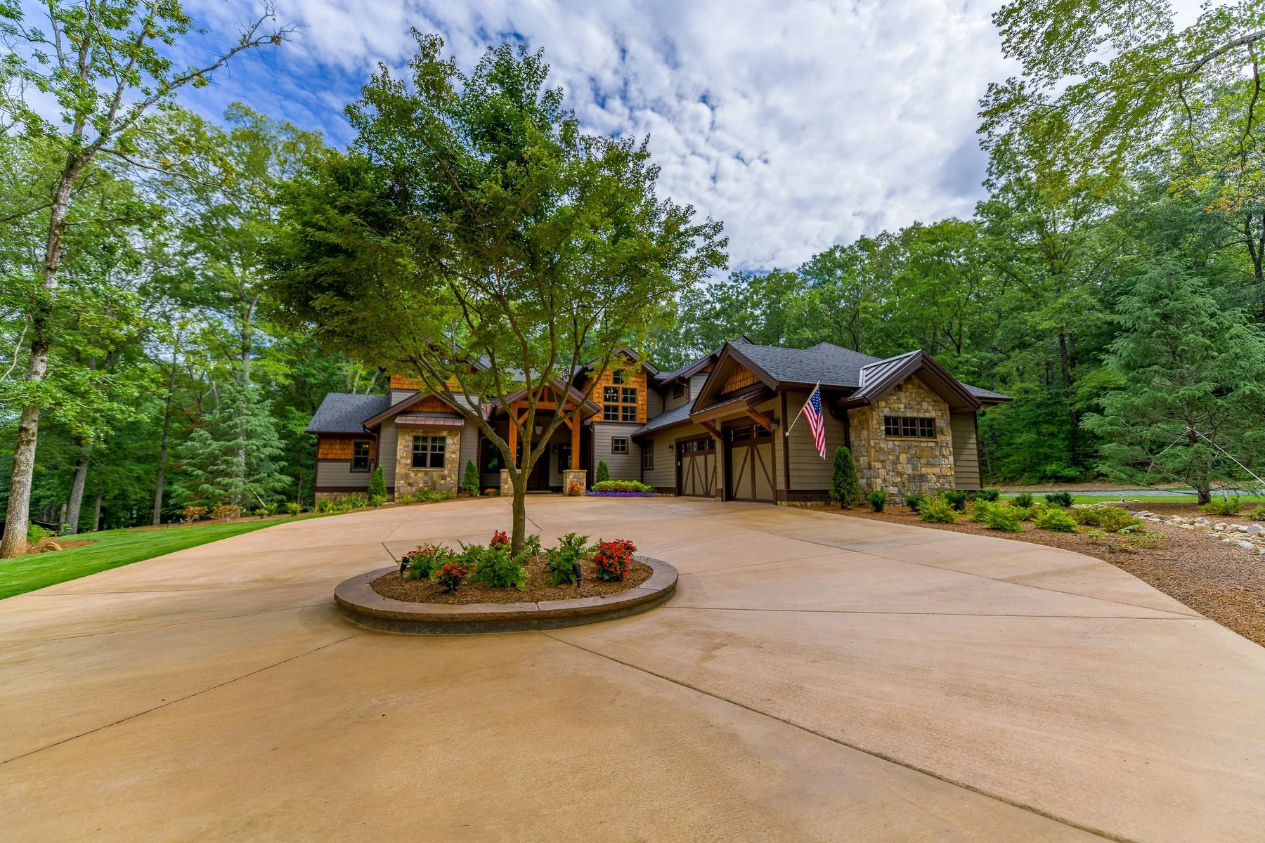 MorgantonGALakeHouse13.jpg