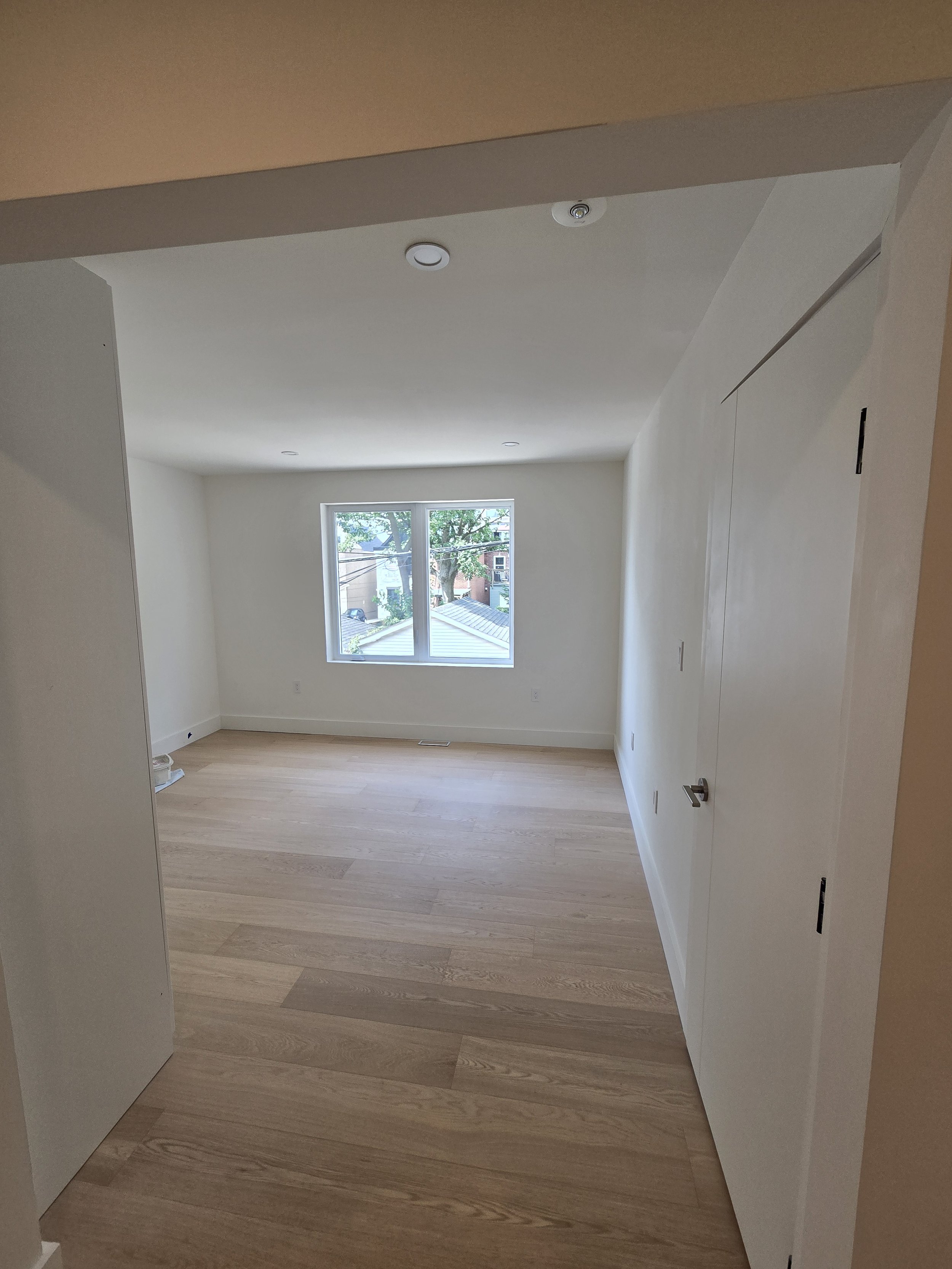 #TorontoPainters #HumberBayPainting #TorontoHomes #InteriorPainting #ExteriorPainting #EtobicokeBusiness #TorontoSmallBusiness #HomeRefresh #PaintPros #WestEndToronto #CraftsmanshipMatters #HousePainter #InteriorPainter #ExteriorPainter #Mimico #Mimi
