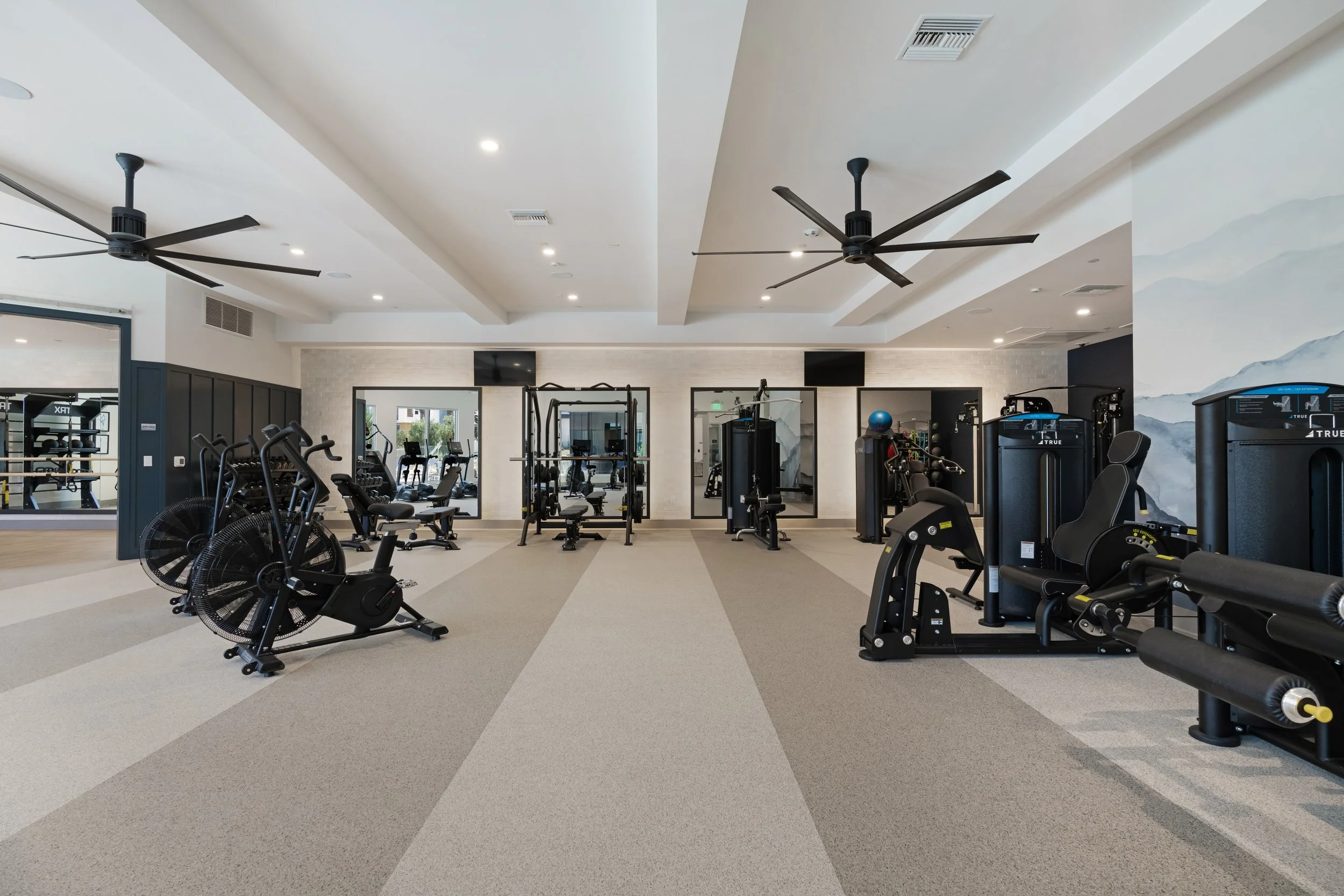 PAC STUDIO_Stirling_Multifamily_Clubhouse_Fitness Room 01