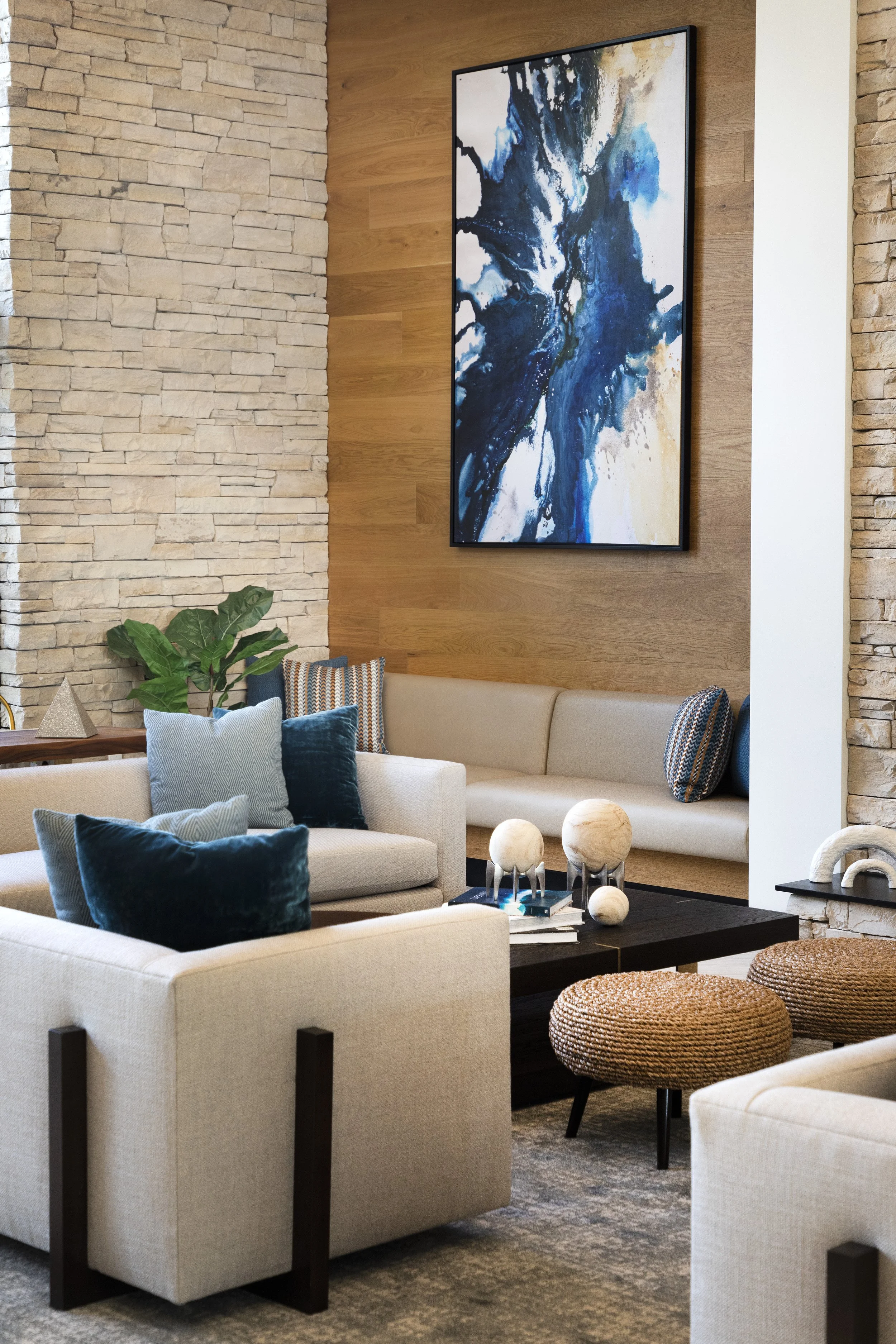PAC STUDIO_Escaya_Multifamily_Clubhouse Lounge 02