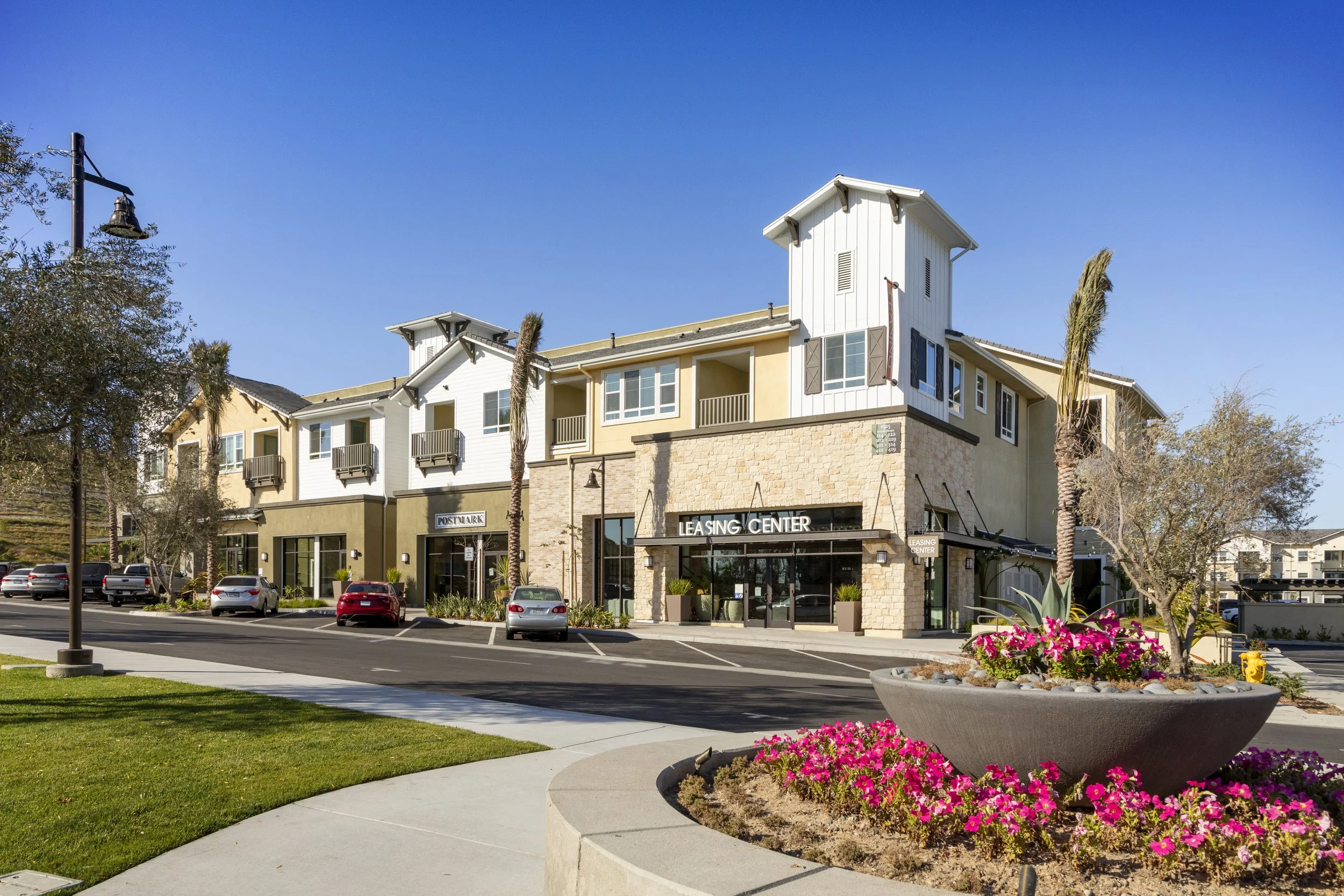 PAC STUDIO_Day_Escaya_Leasing_03