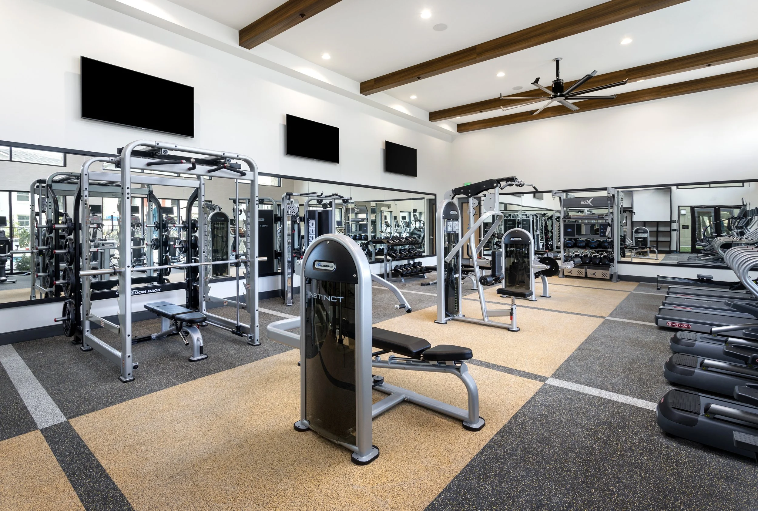 PAC STUDIO_Escaya_Multifamily_Fitness studio_02_Interior Design