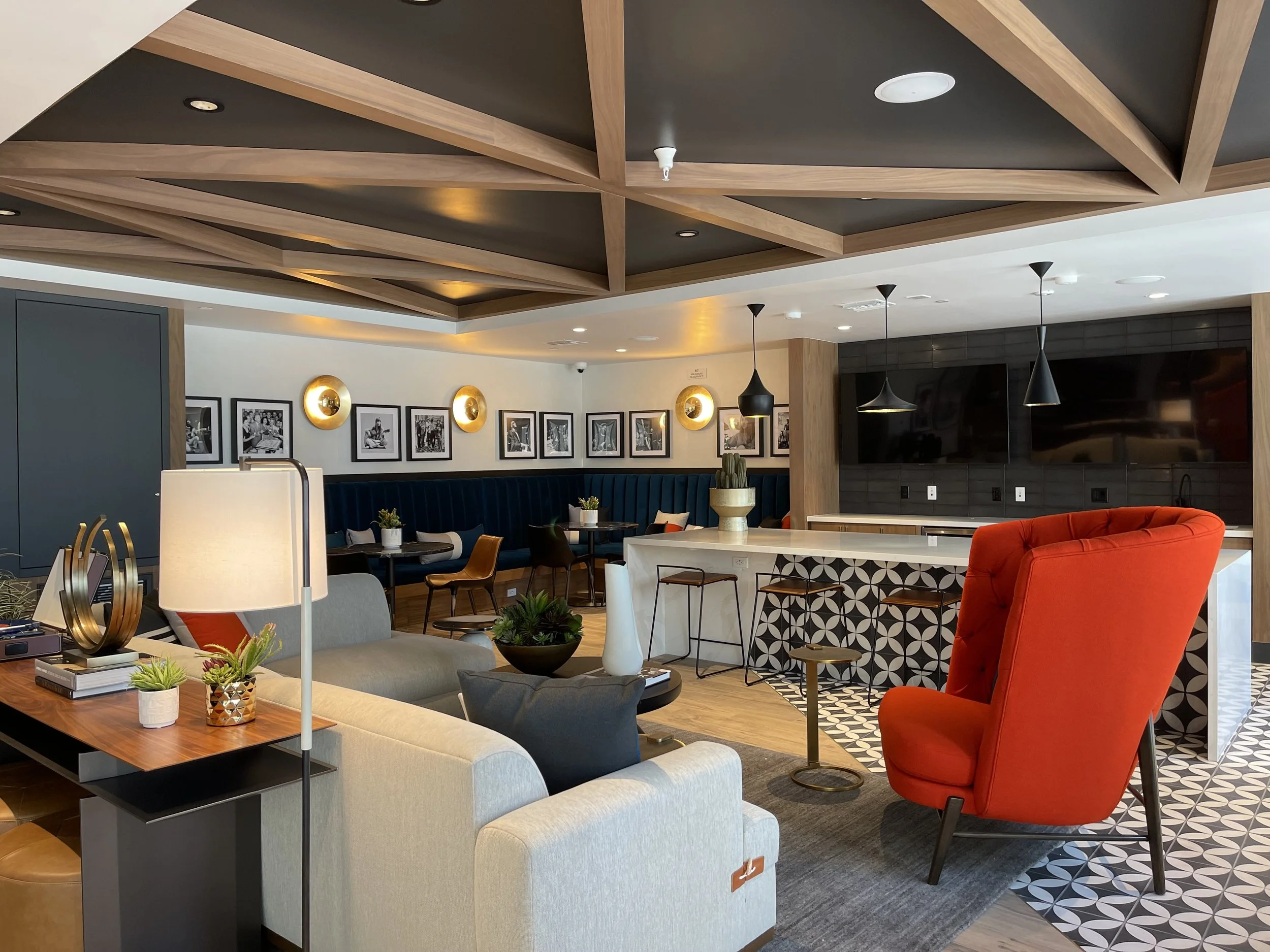 PAC STUDIO_Wallace-on-Sunset-Luxury Apartments-Amenities_Clubroom 05