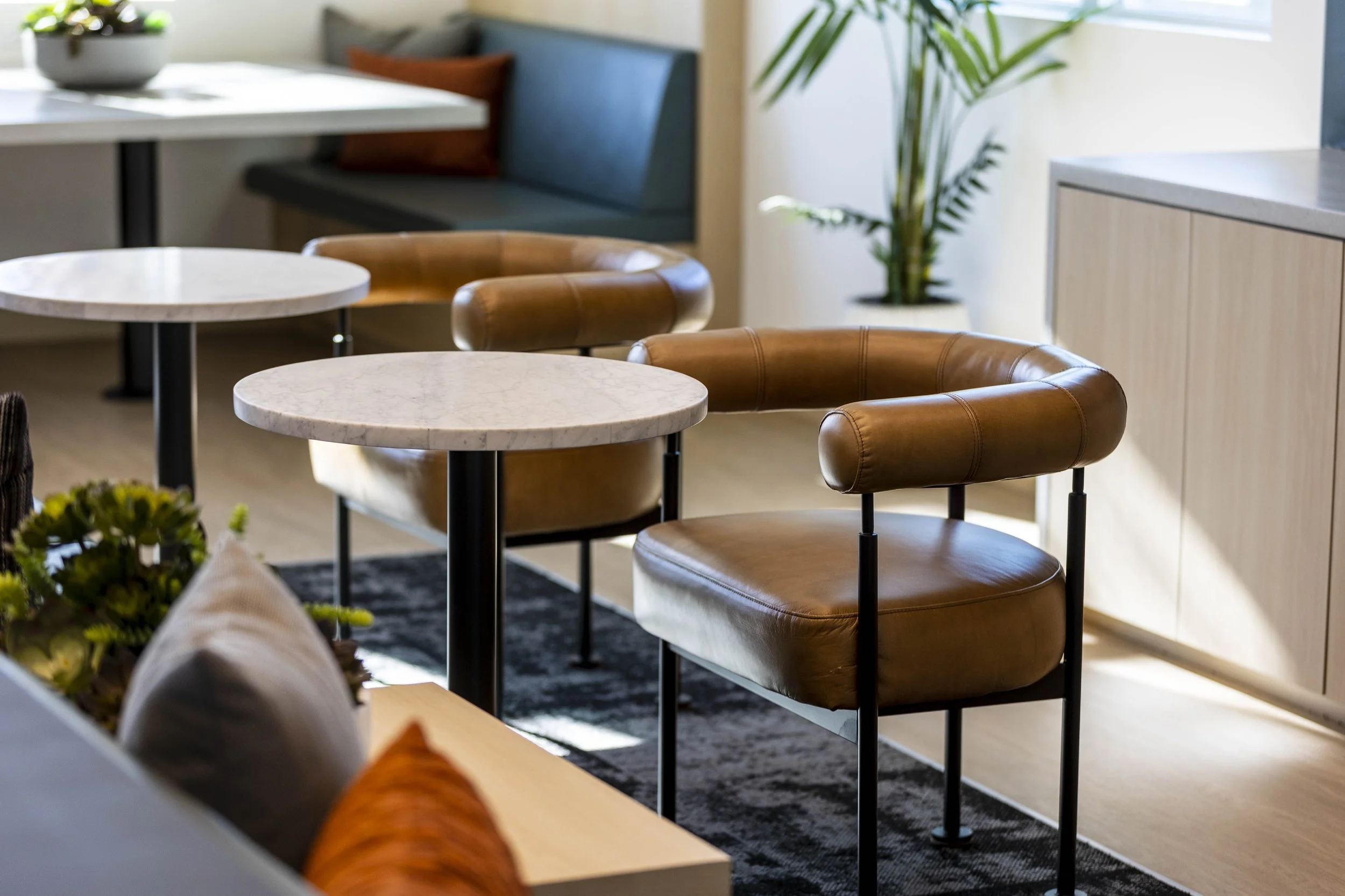 PAC STUDIO_The Residences at Cota Vera_Multifamily_Coworking_FFE