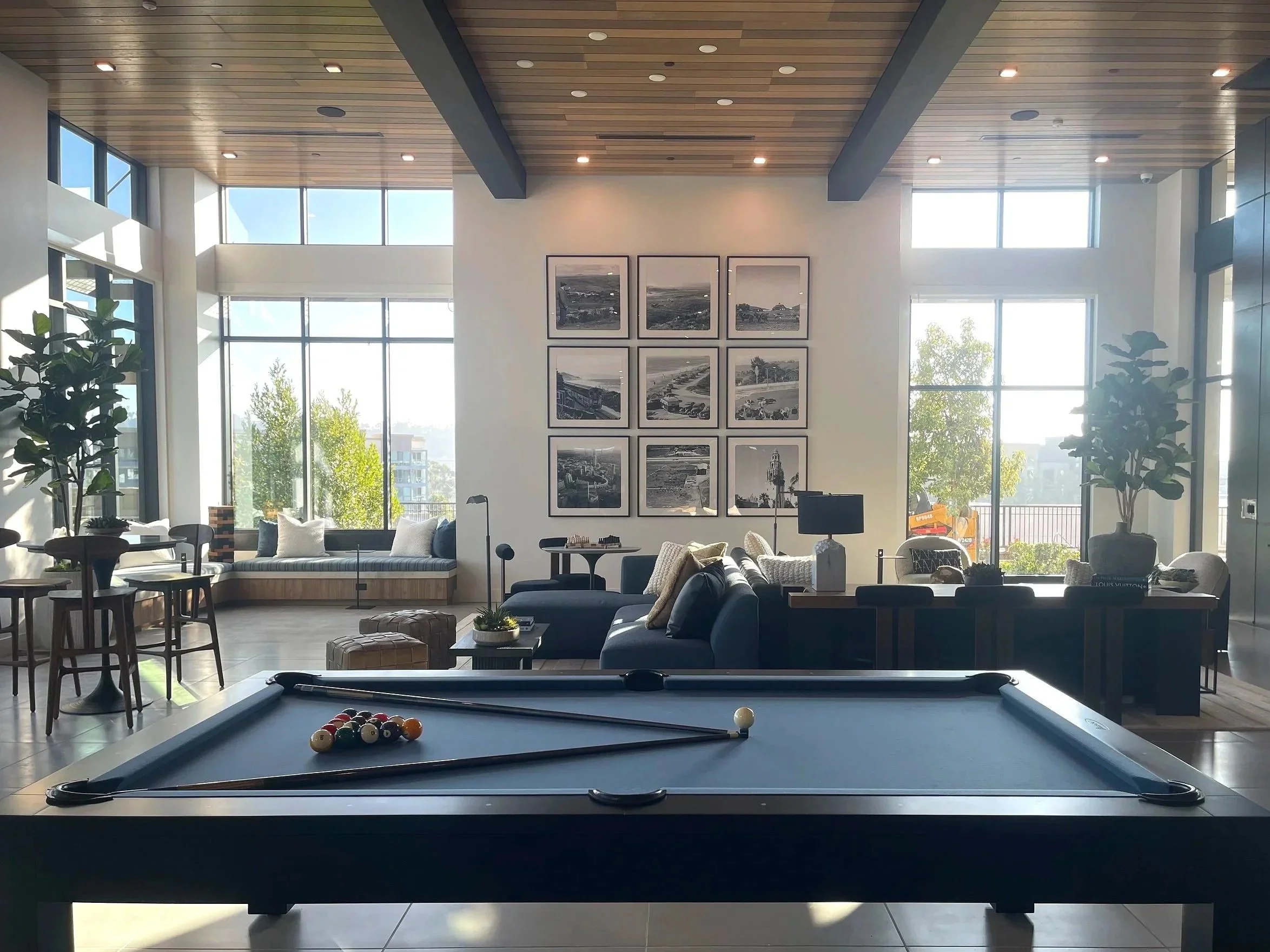 PAC STUDIO_The Brynn_Banner_Multifamily_Clubhouse Lounge