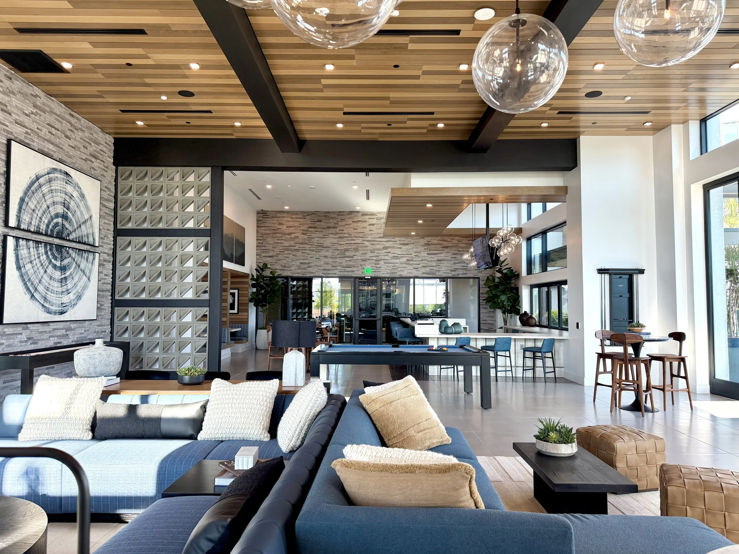 PAC STUDIO_The Brynn_Multifamily_Clubroom_Lounge