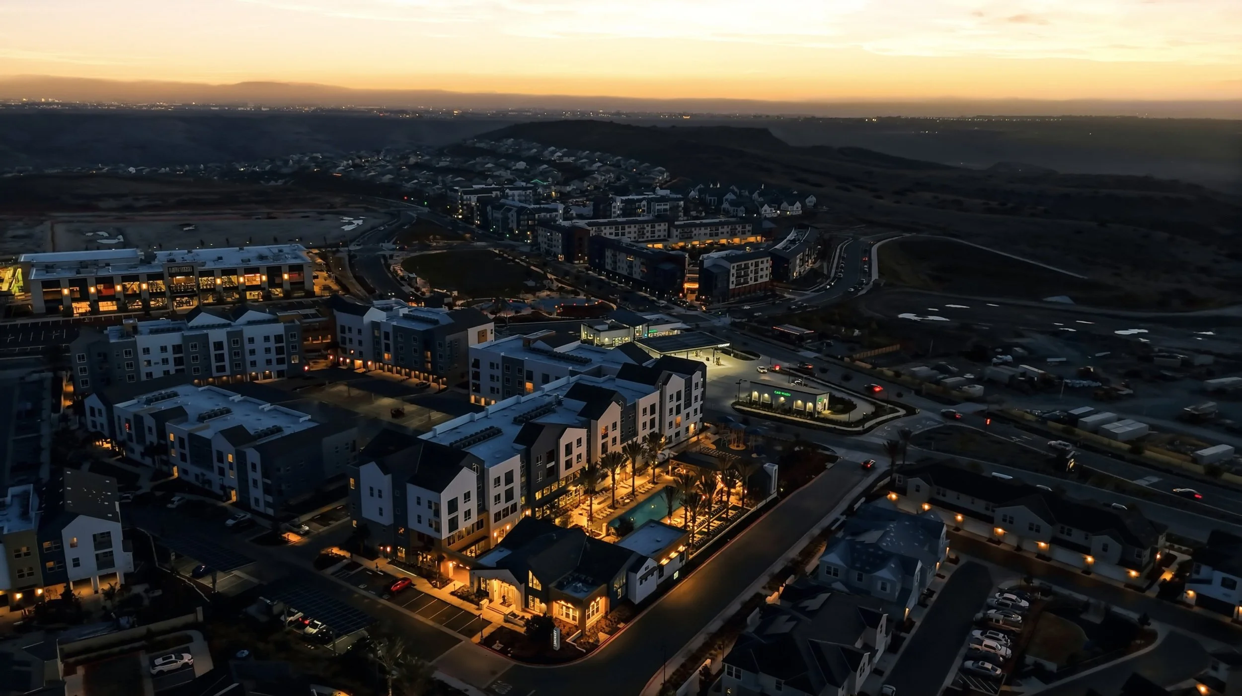 PAC STUDIO_Night_Luminary_Pool_03