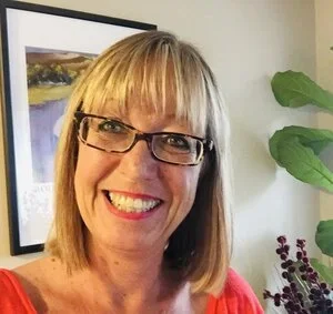 Eva Pospisilova, Piano