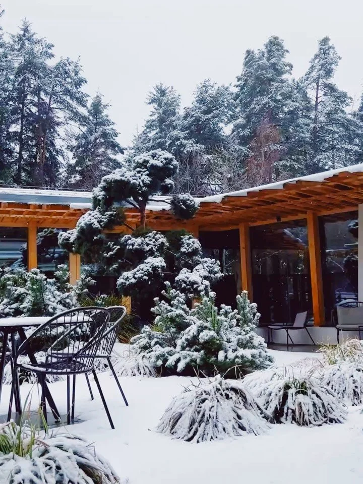 The final snow of the season, at Sensoria

Siusi, Italy - March 2026