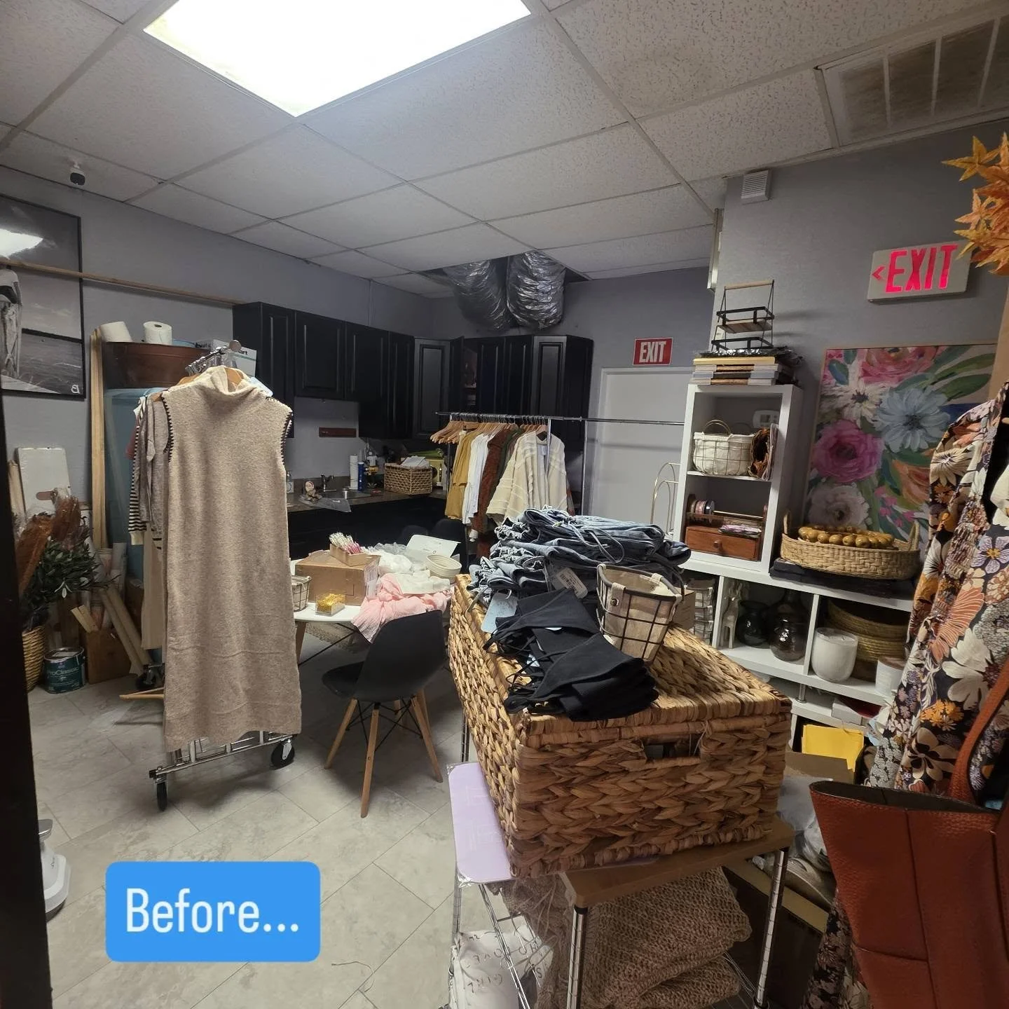 Helping people build their dreams is one of my favorite parts of what I do. 💙

This past year, I had the privilege of helping a sweet friend bring her dream of Bella Bleu Boutique to life. While everyone sees the beautiful storefront, there's so muc