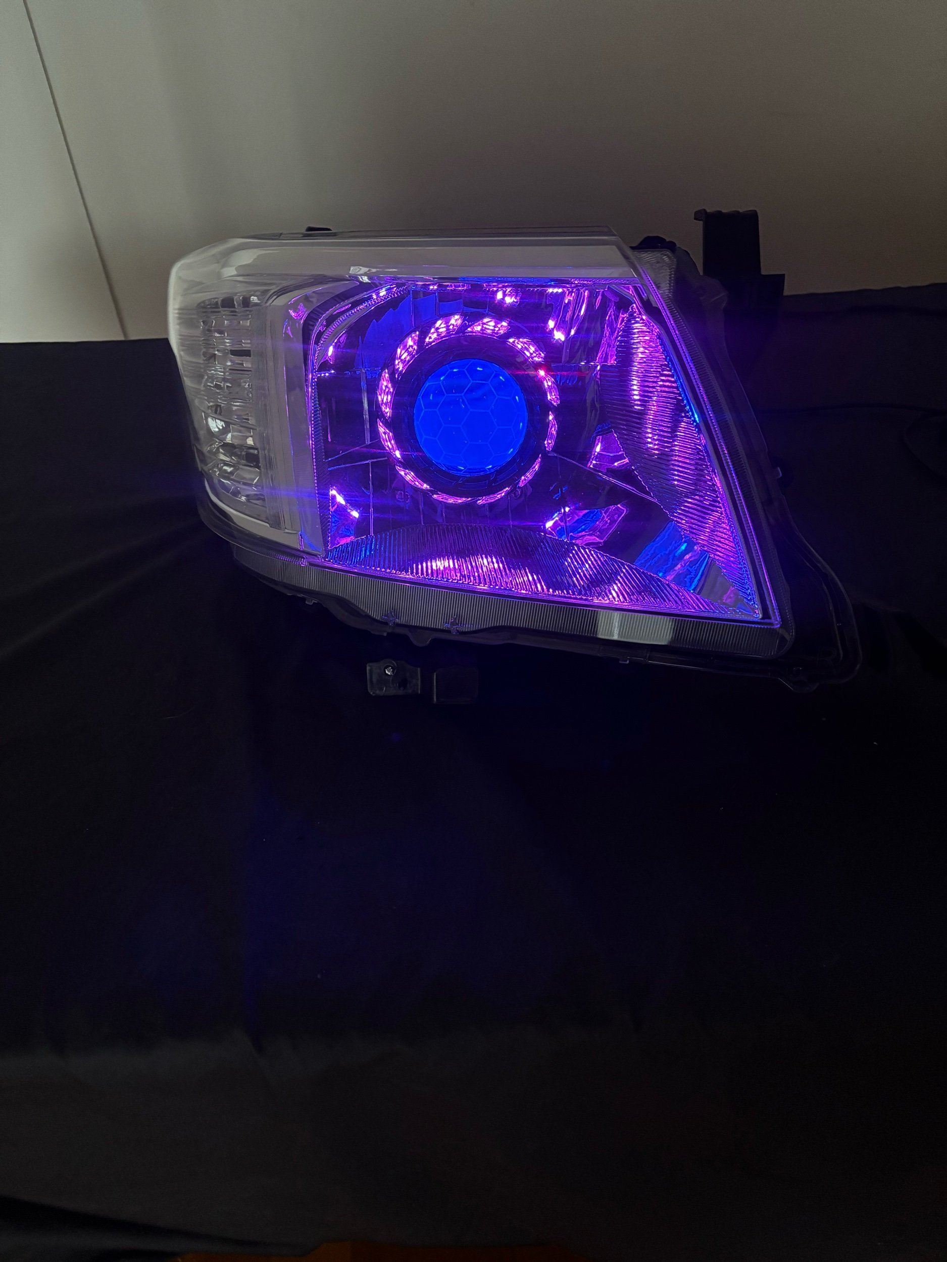 N70 Hilux Turbine RGBW Bi-LED Headlights