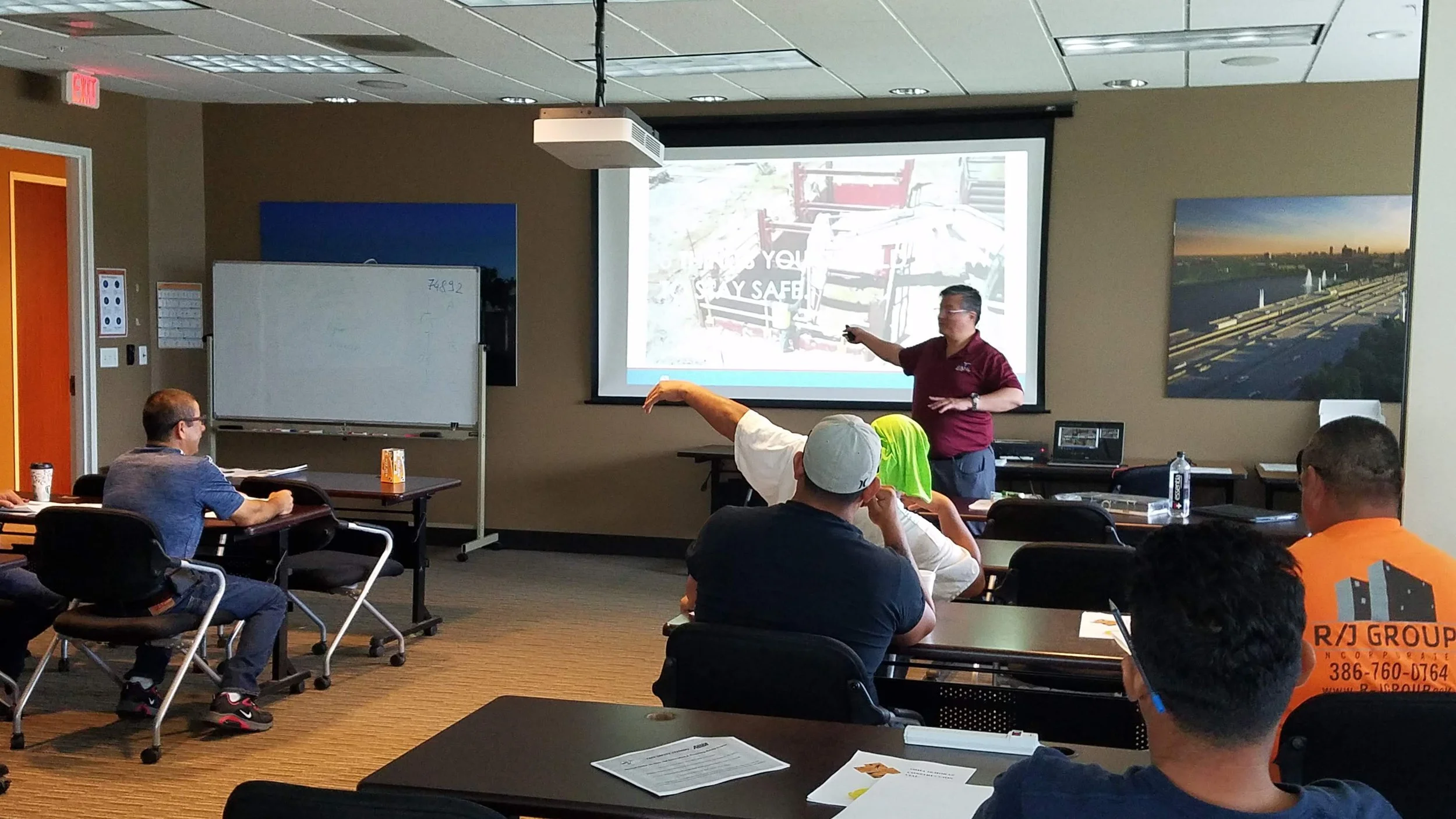 Safety training session led by Robinson Vasquez Montes