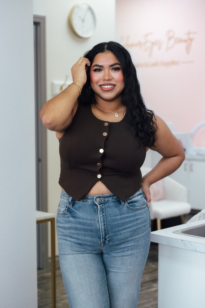 Kathy from KV Beauty, lash artist and full body waxer. Offering services in Independence, OR.