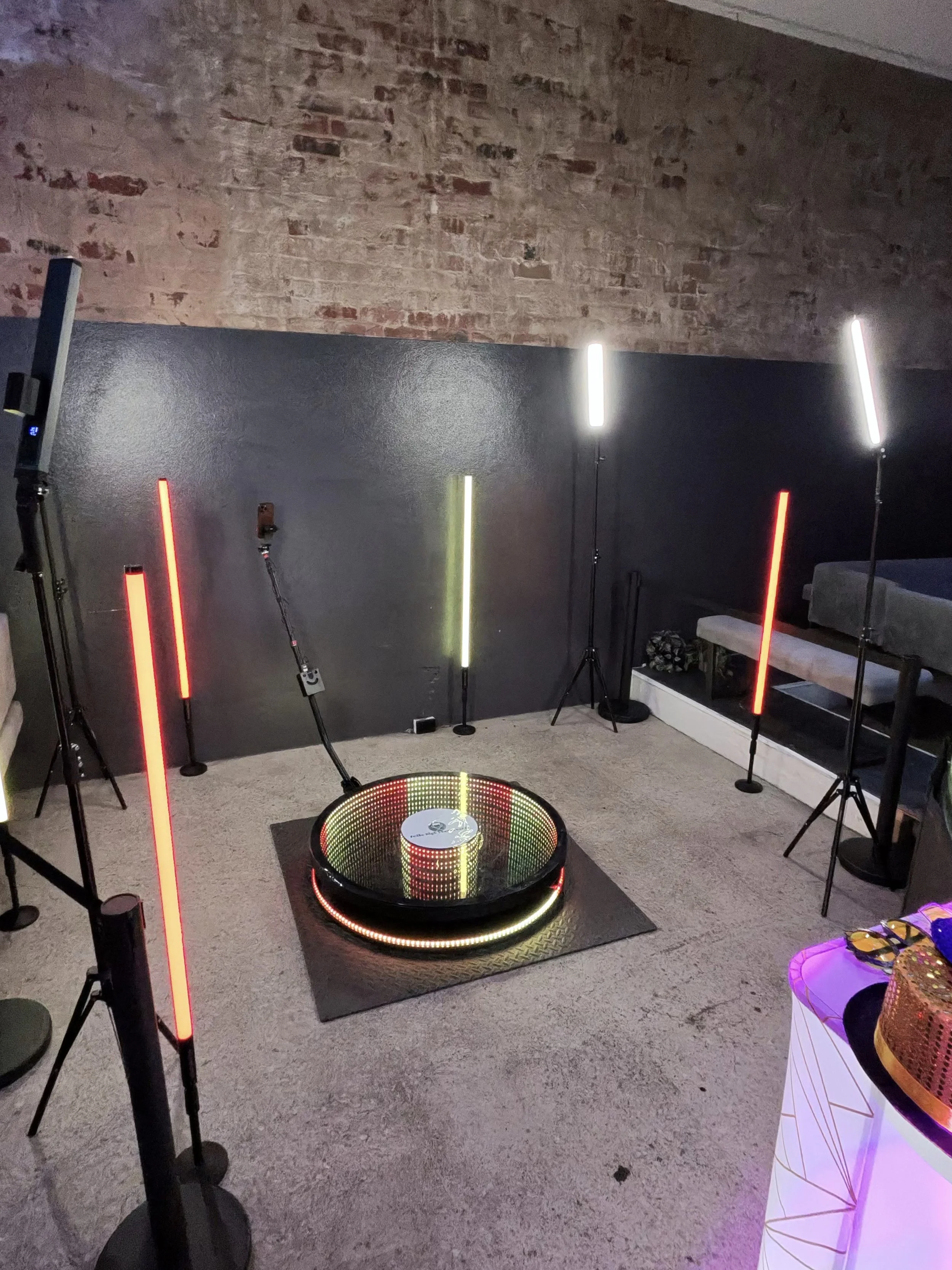 360 Photo Booth vs Open Photo Booth: Which Is Best for Corporate Events in Adelaide?