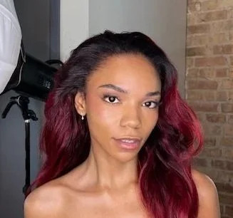 Natural Glam on @oliveraflower