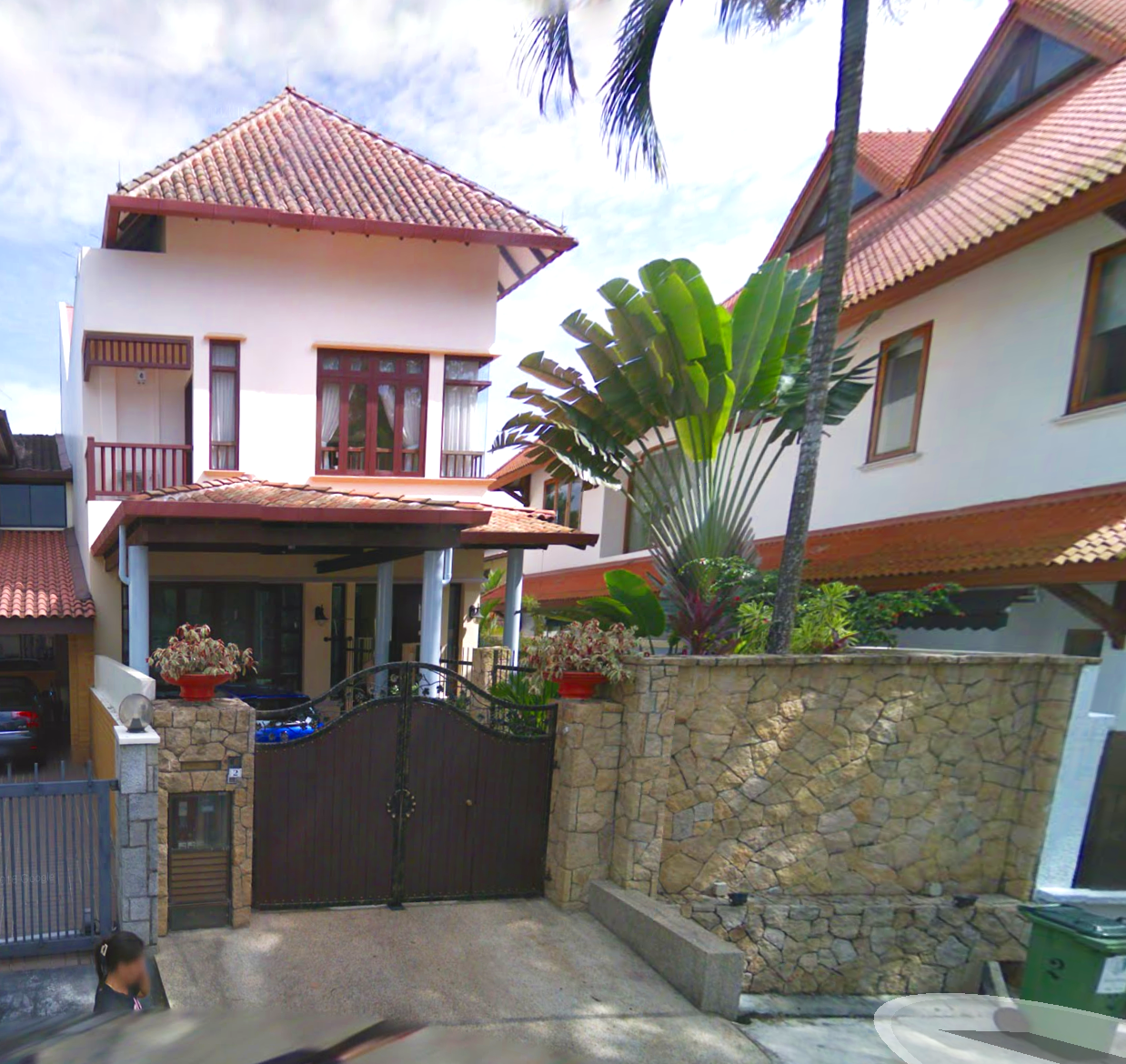 Redevelopment of Semi-Detached House 

, Land: 3,646 Sqft
