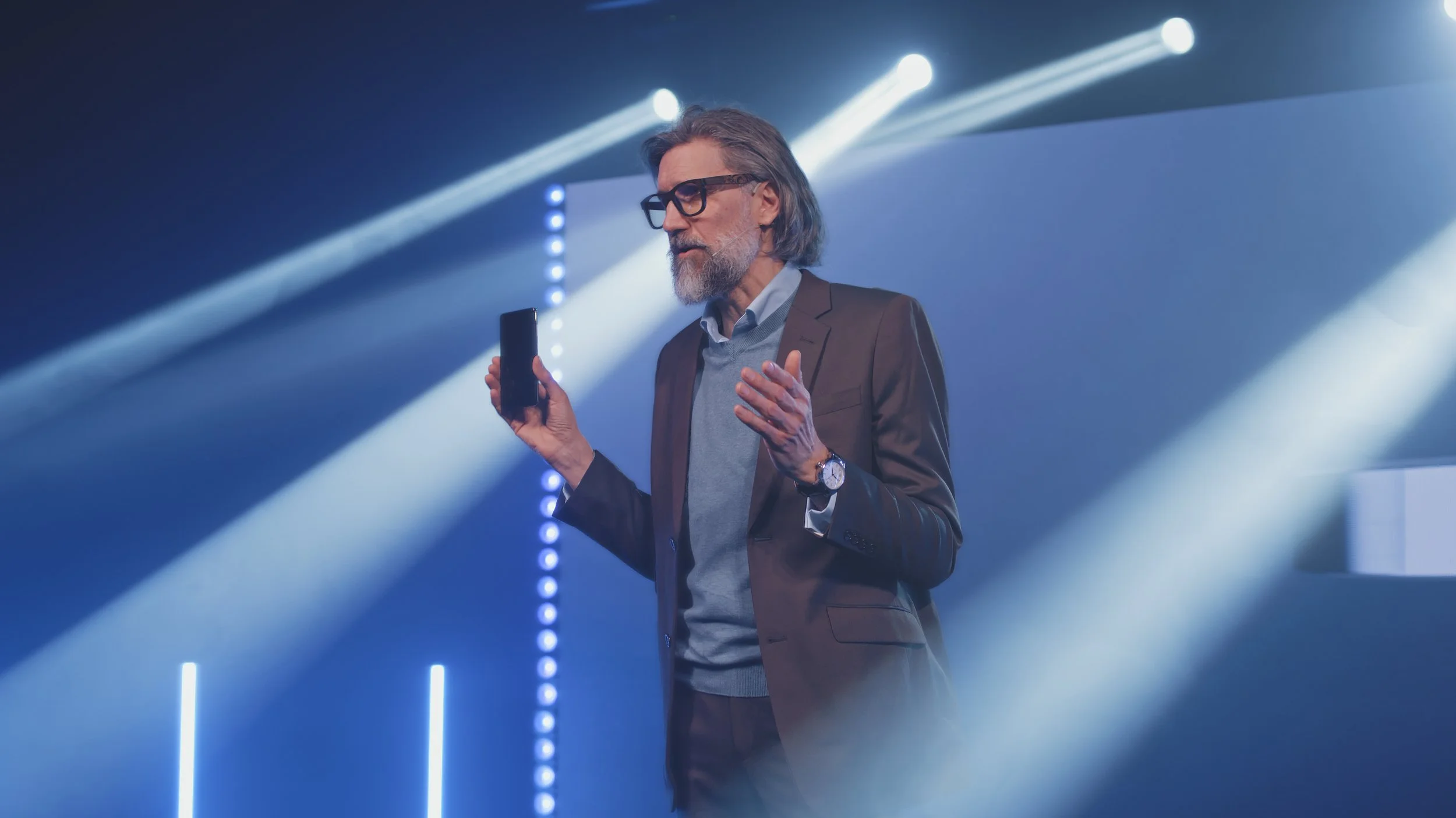 speaker_AdobeStock_484924498.jpeg