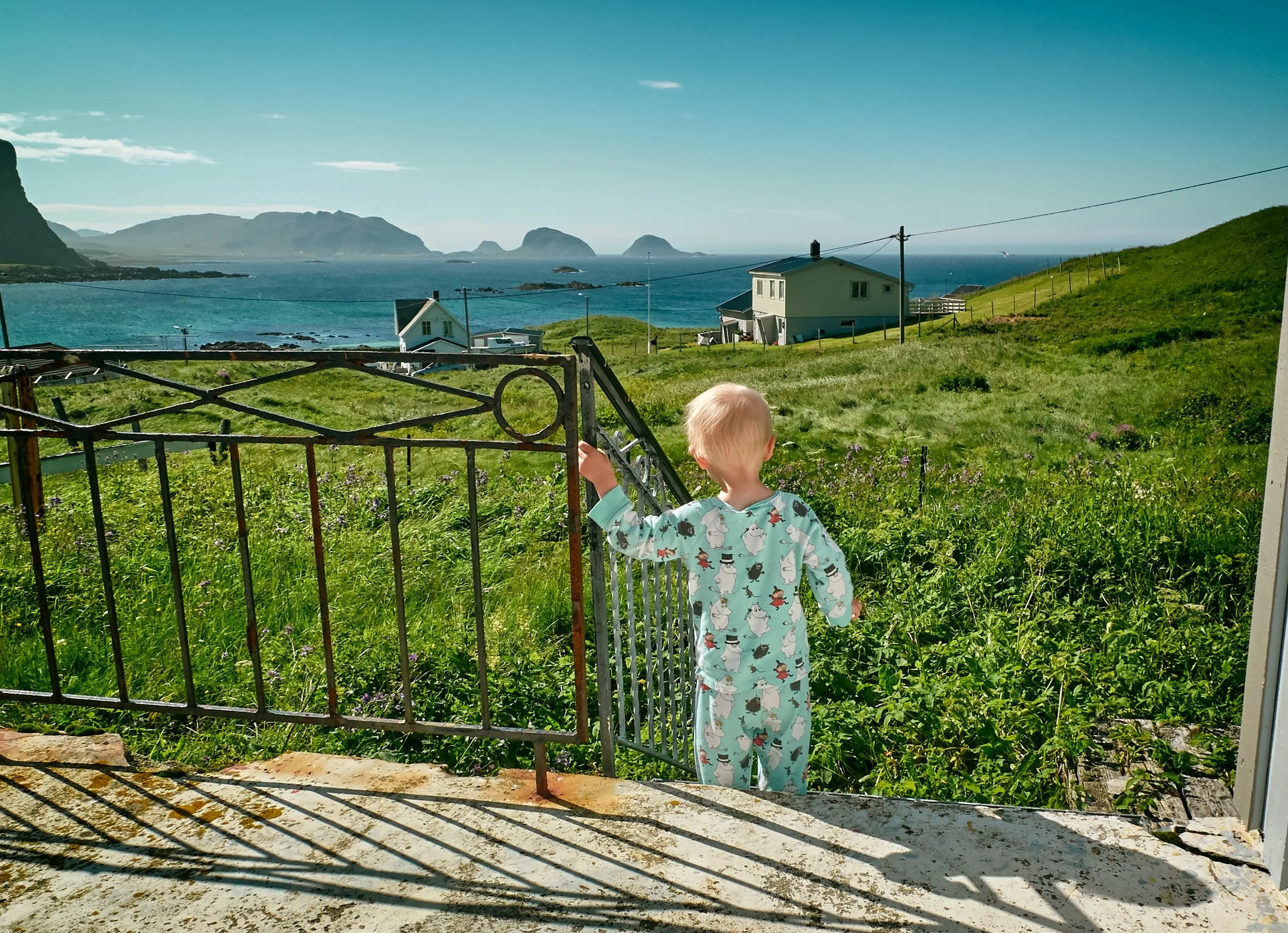 norway_nordland_kid_vidar-nordli-mathisen-J3jfEPmtBQA-unsplash.jpg
