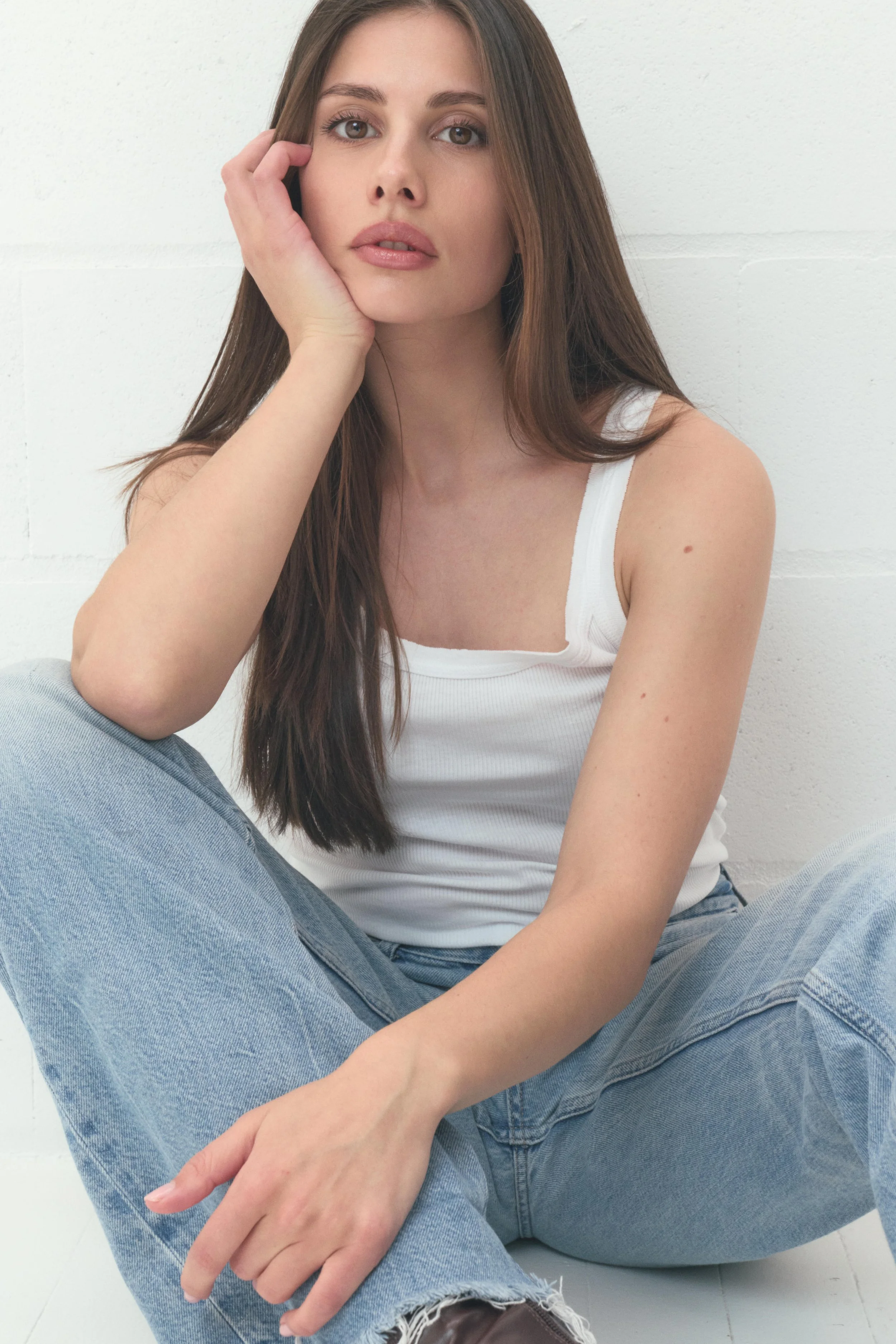 RED AGENCY MODELS5717.jpg