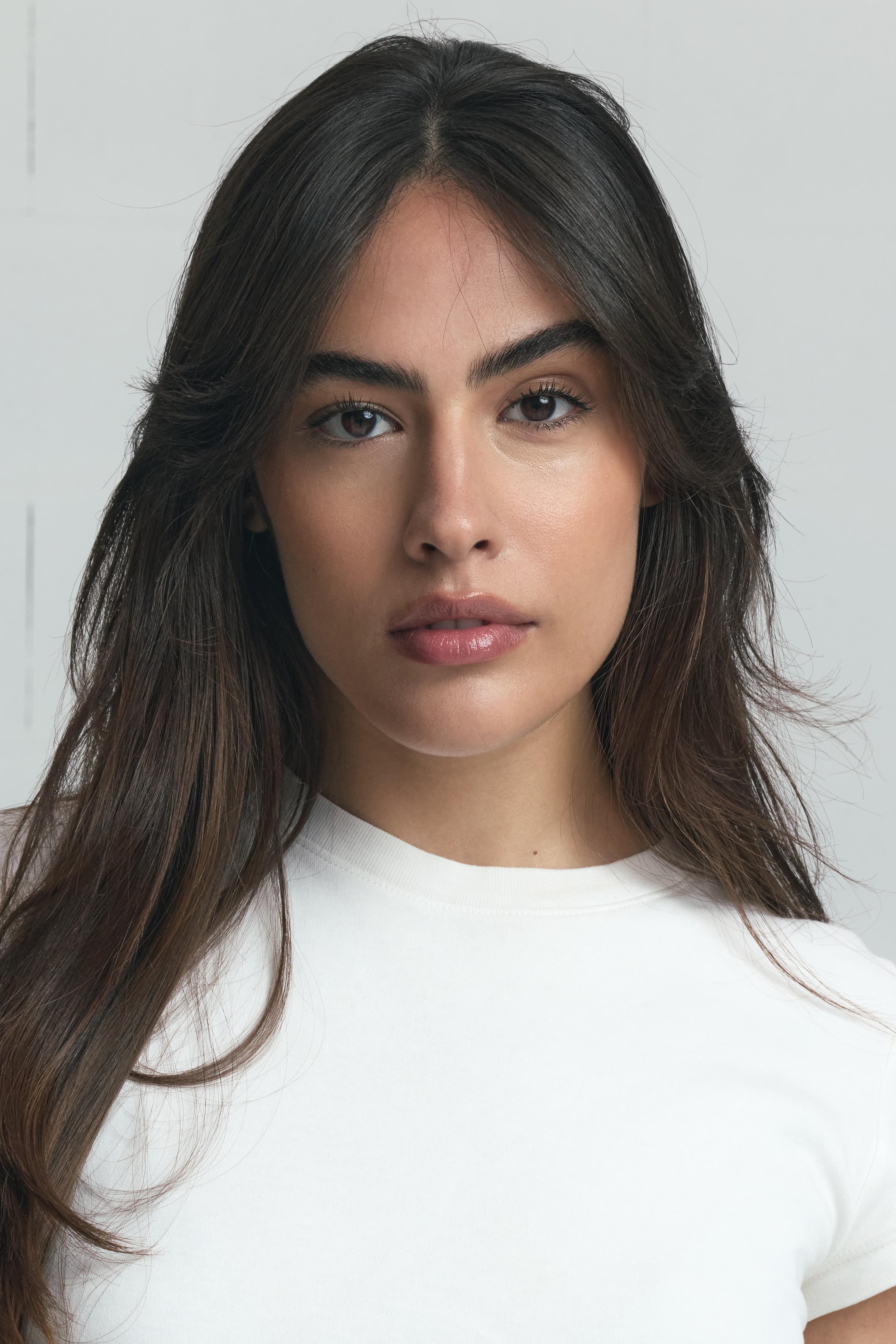 RED AGENCY MODELS5310.jpg