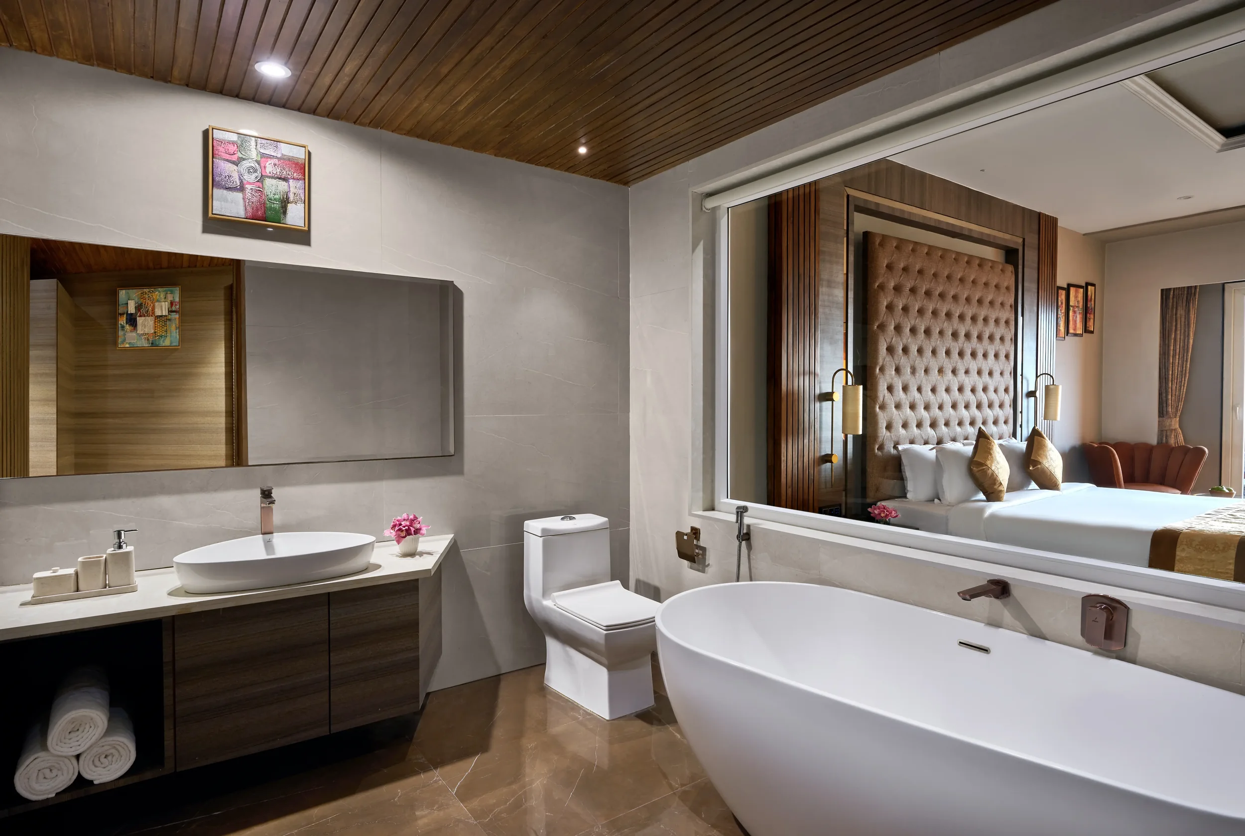 SGT_LuxBath copy.webp