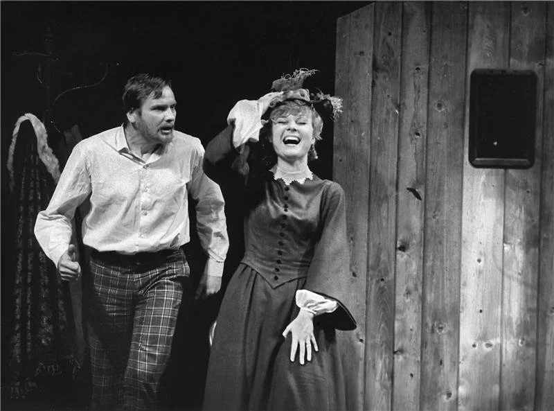 Výnosné místo - 13.06.1985 Jiří Štěpnička (Vasilij Nikolajič Žadov), Jarmila Švehlová (Polina) Foto: Oldřich Pernica. Archiv ND.