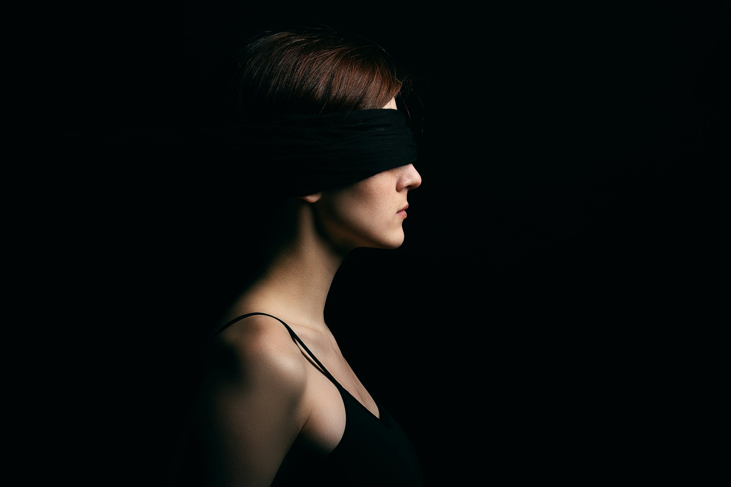 a woman that no longer see who she is