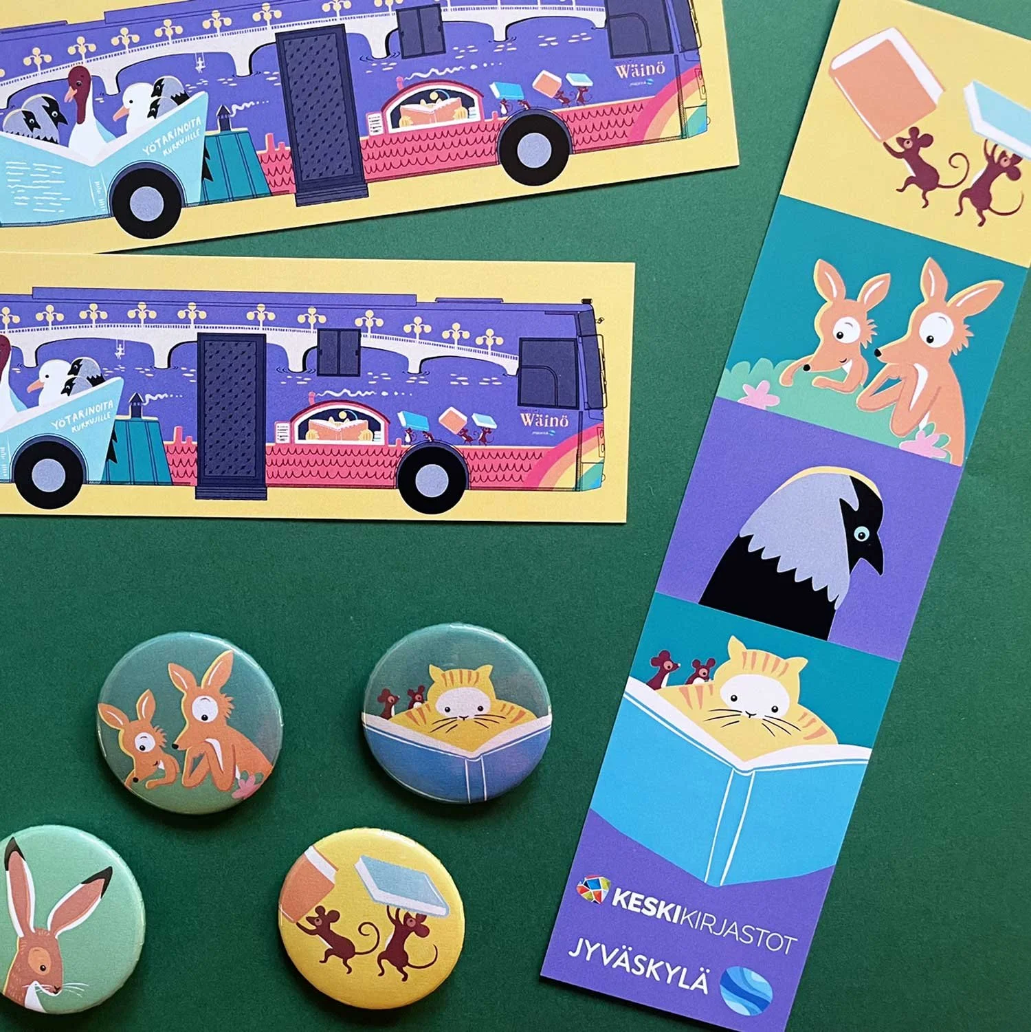 Kirjastoauto Wäinön oheistuotteiden kuvitukset. Jyväskylän kirjasto 2024.