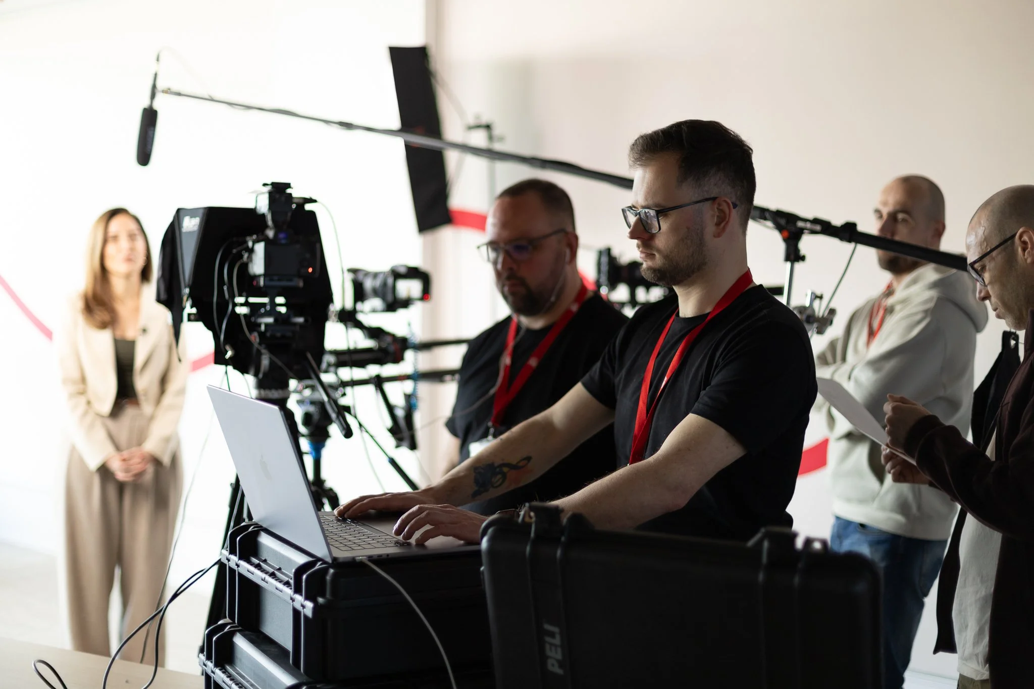 MAGNUM_SHOOT_BTS_by_Ballo_Studio_003.jpg