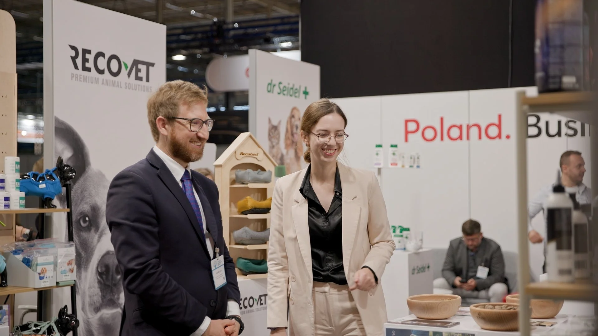 Polish exhibitors at RECOVET stand within PAIH Poland Business Forward trade show pavilion — conference photography Amsterdam Ballo Studio