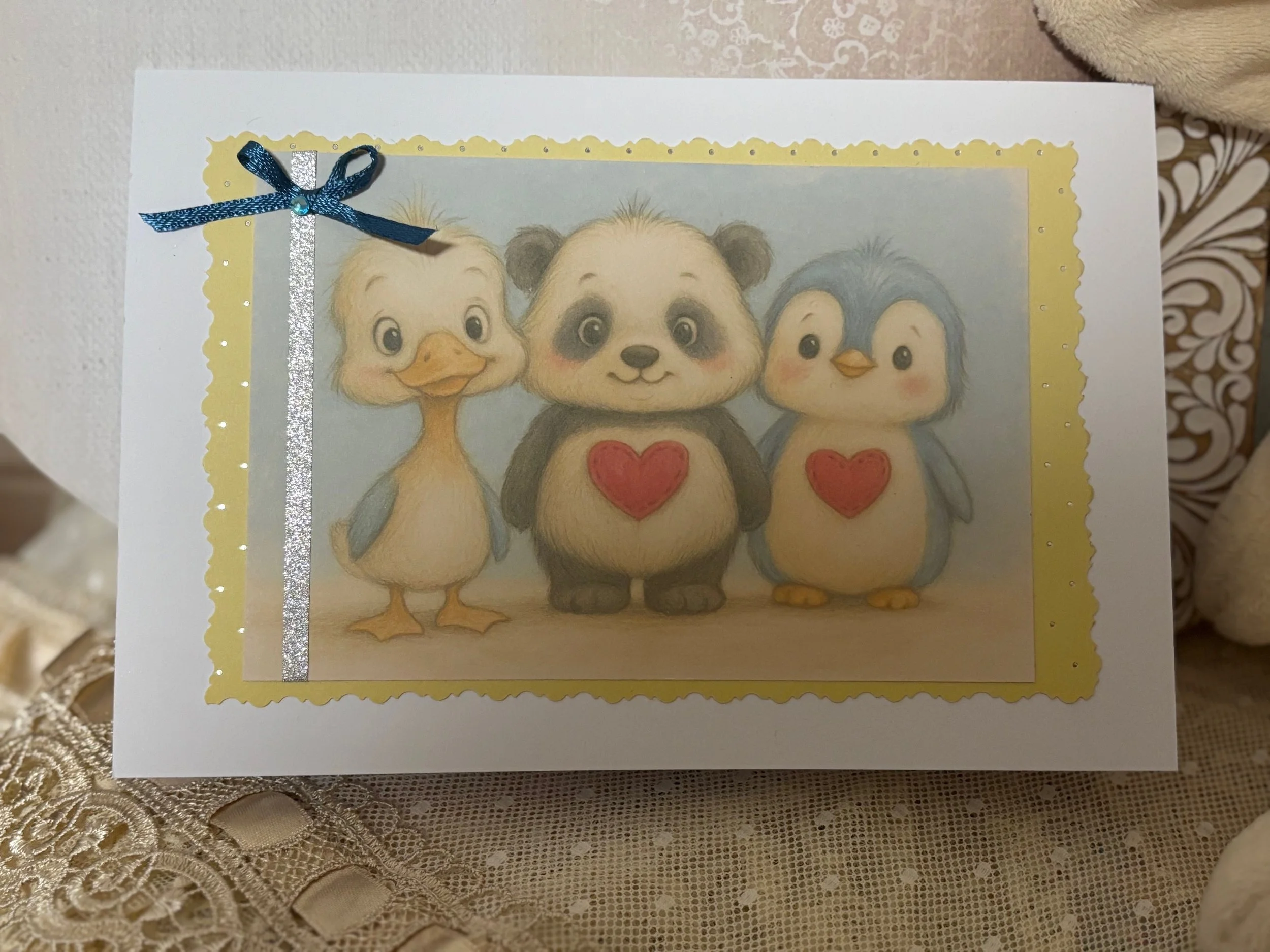 Freundschaftskarte "Three little Friends" Gelber Hintergrund