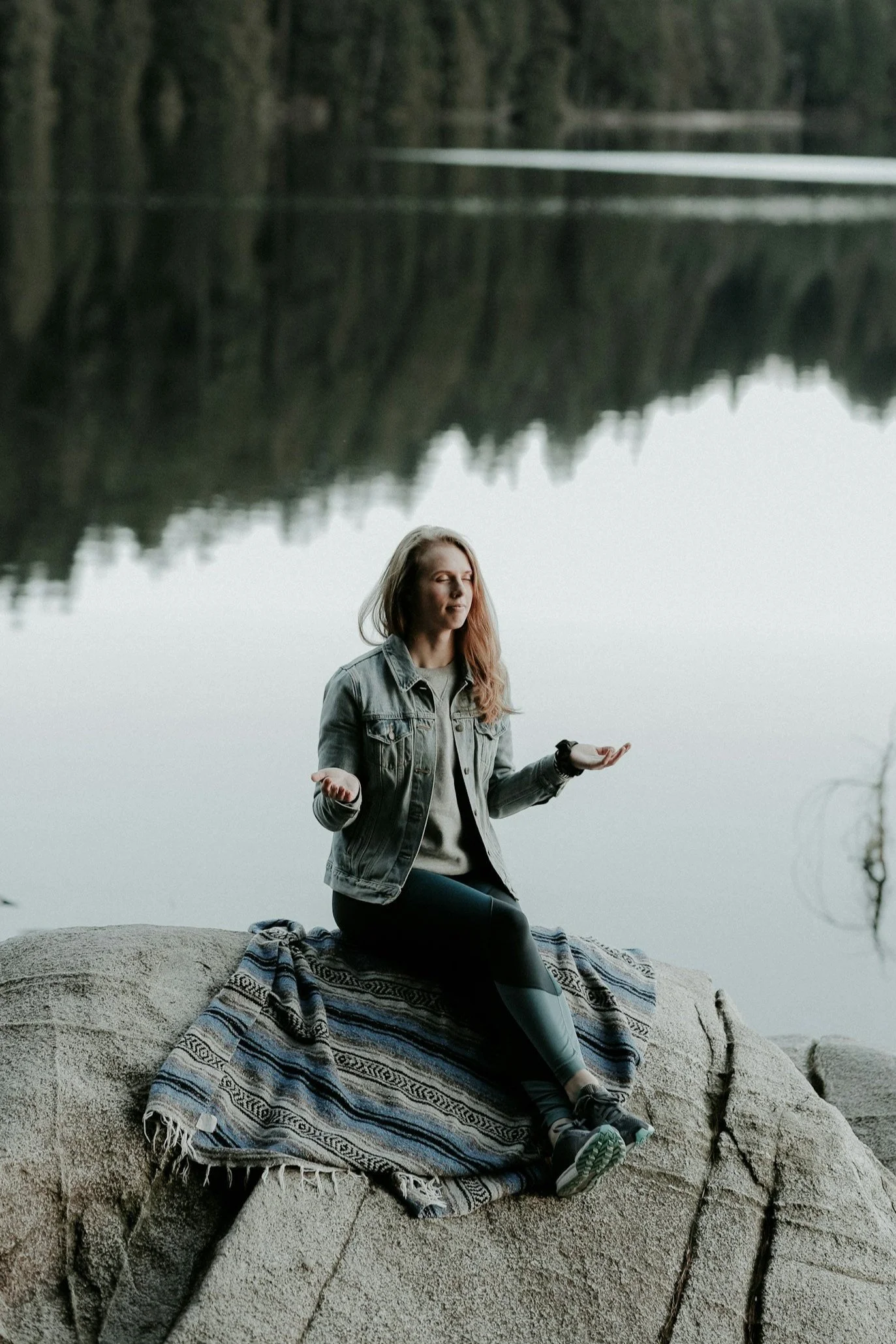 Christian girl aesthetic, Christian girl prayer, meditation, christian meditation