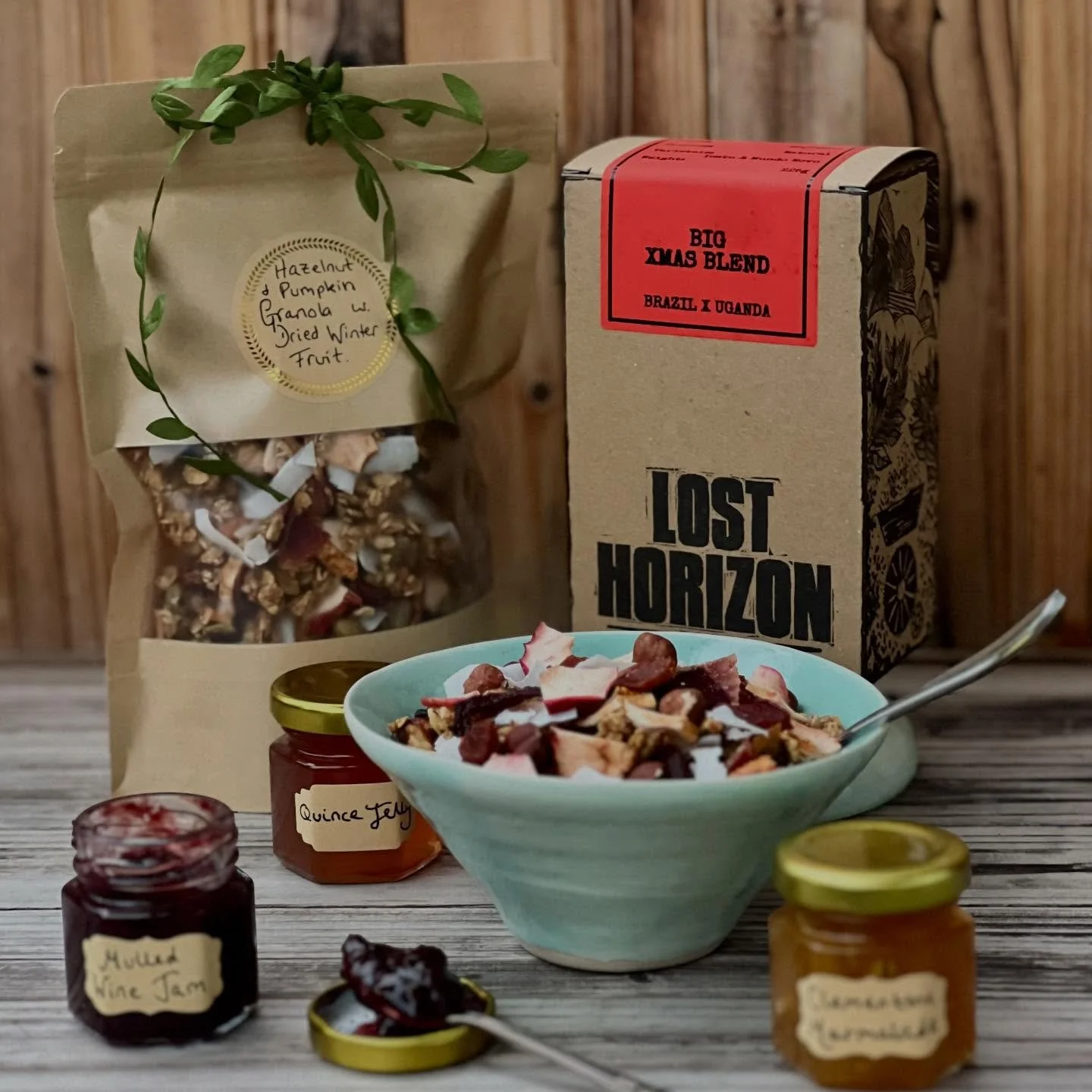 Big love for the Christmas Breakfast Collection collab I have with @losthorizoncoffee - on their website &amp; in the cafe now. 

Kit always makes amazing Christmas coffee blends and this year is no exception! 

We&rsquo;ve paired it with some unique