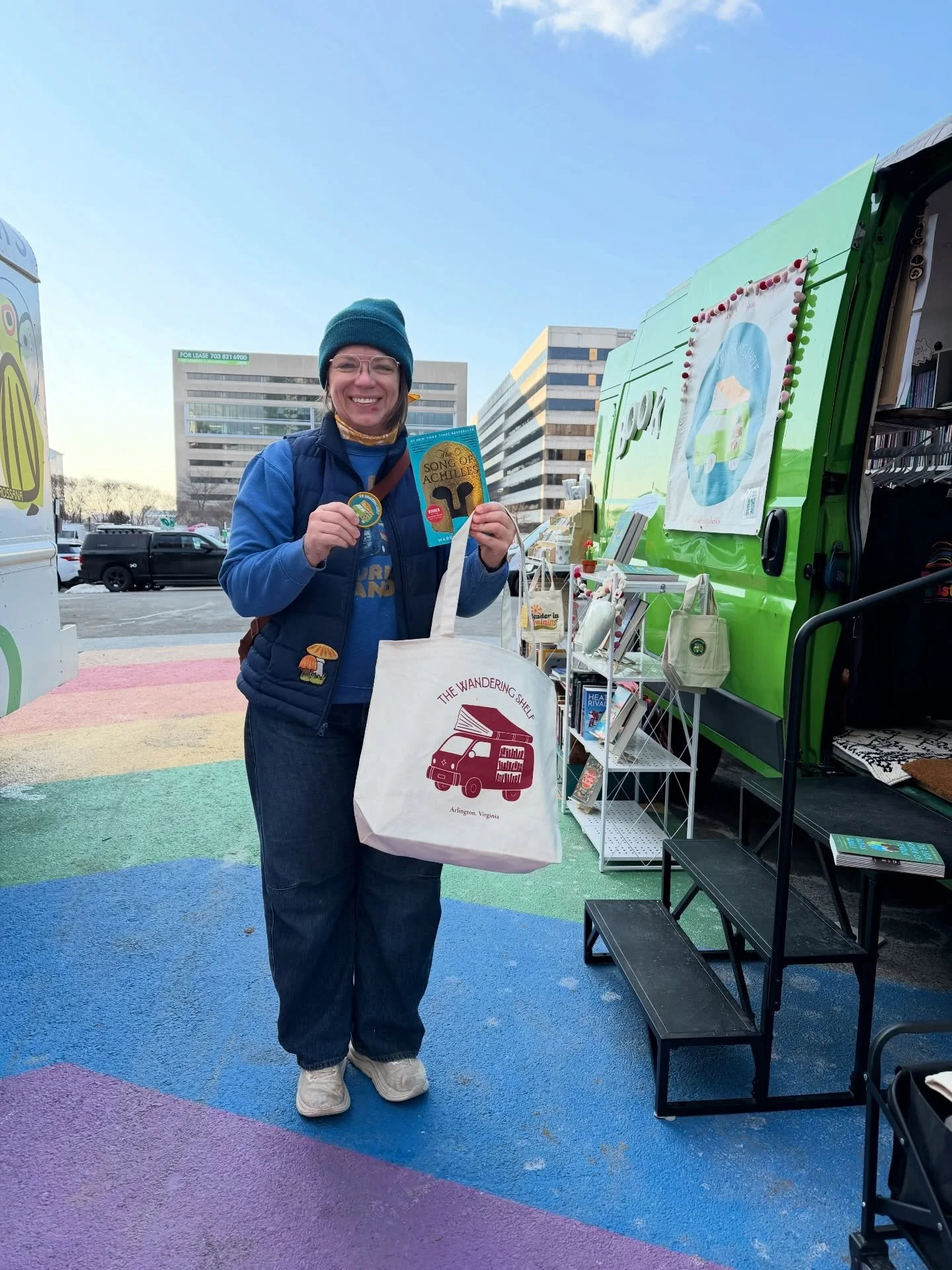 Our first Valentine&rsquo;s Bundle 😍 thank you @randimilton &amp; @rossana_toyou!! ❤️❤️❤️

#valentinesday #arlingtonva #readmorebooks