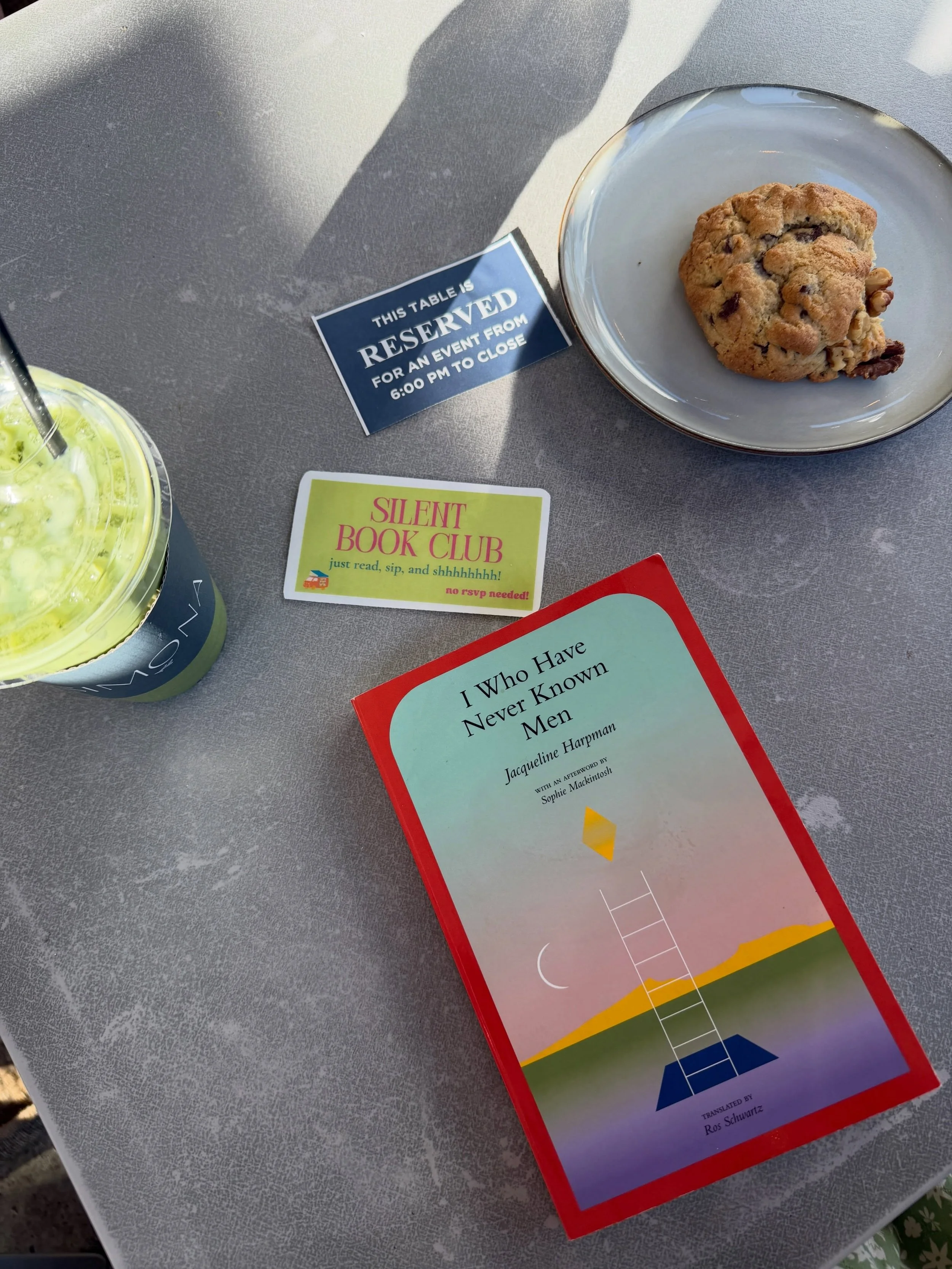 Silent bookclub tonight at @simonacafe Arlington! ☕️📚

We&rsquo;ll be under the covered patio, listening to coffee shop jazz, and reading our hearts out 😊

6:00-7:00pm!
