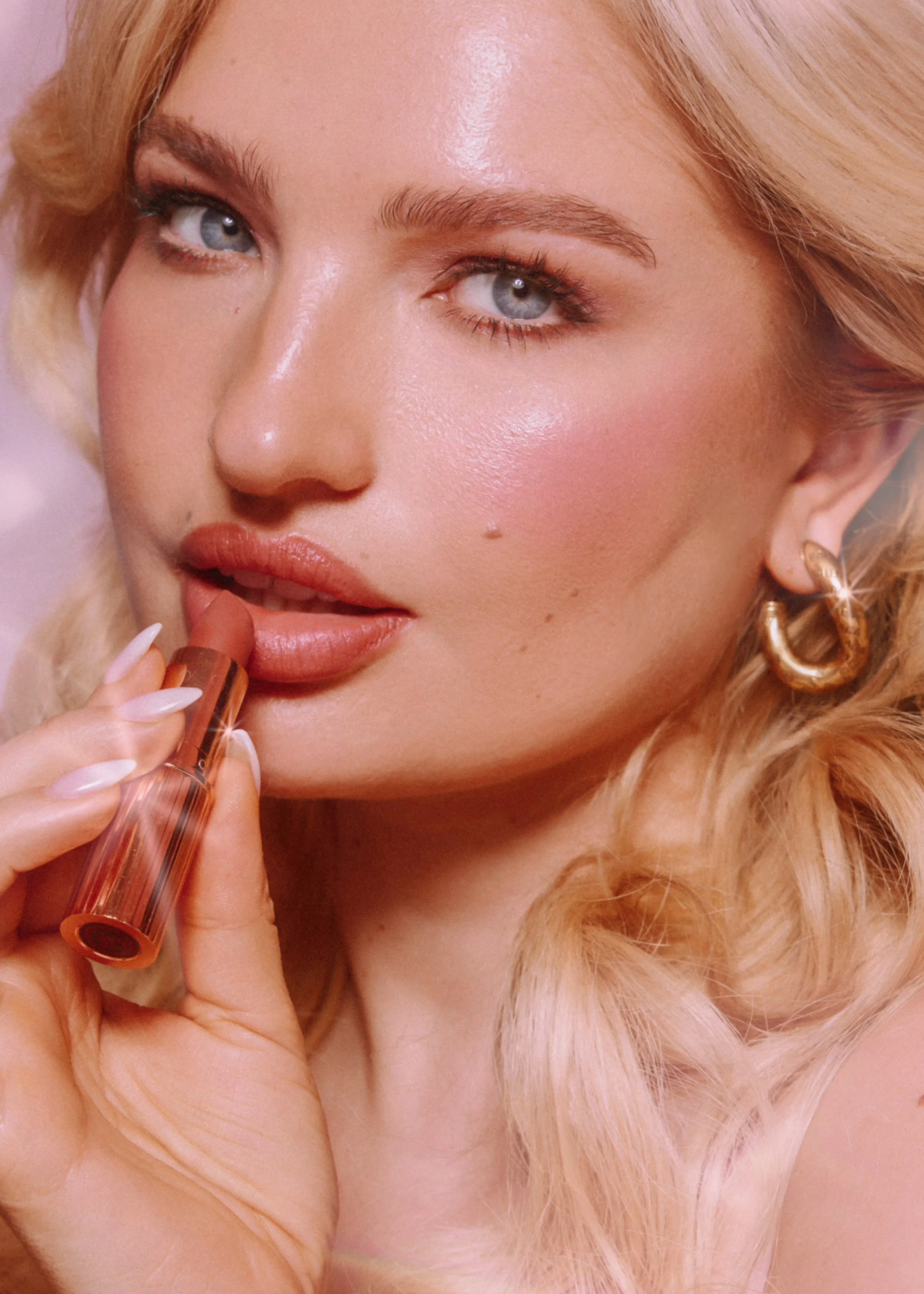 sarina_nowak_nicole_handy_charlotte_tilbury.JPG