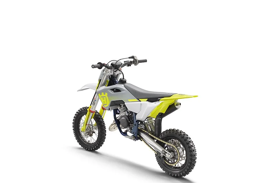 PHO_BIKE_PERS_LIHI_TC-50-MY24-rear-left_#SALL_#AEPI_#V1.jpg