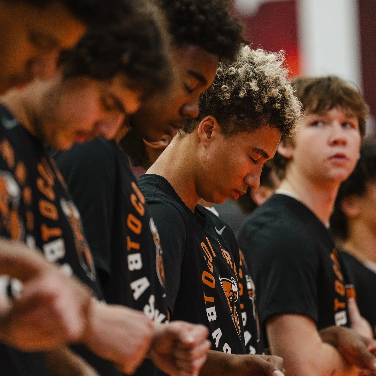 Congratulations to the @tocoicreekbasketballl team on their win over @oviedohighs Lions. One step closer on the road to the @fhsaa.basketball Final Four. 
#hornsup #toros