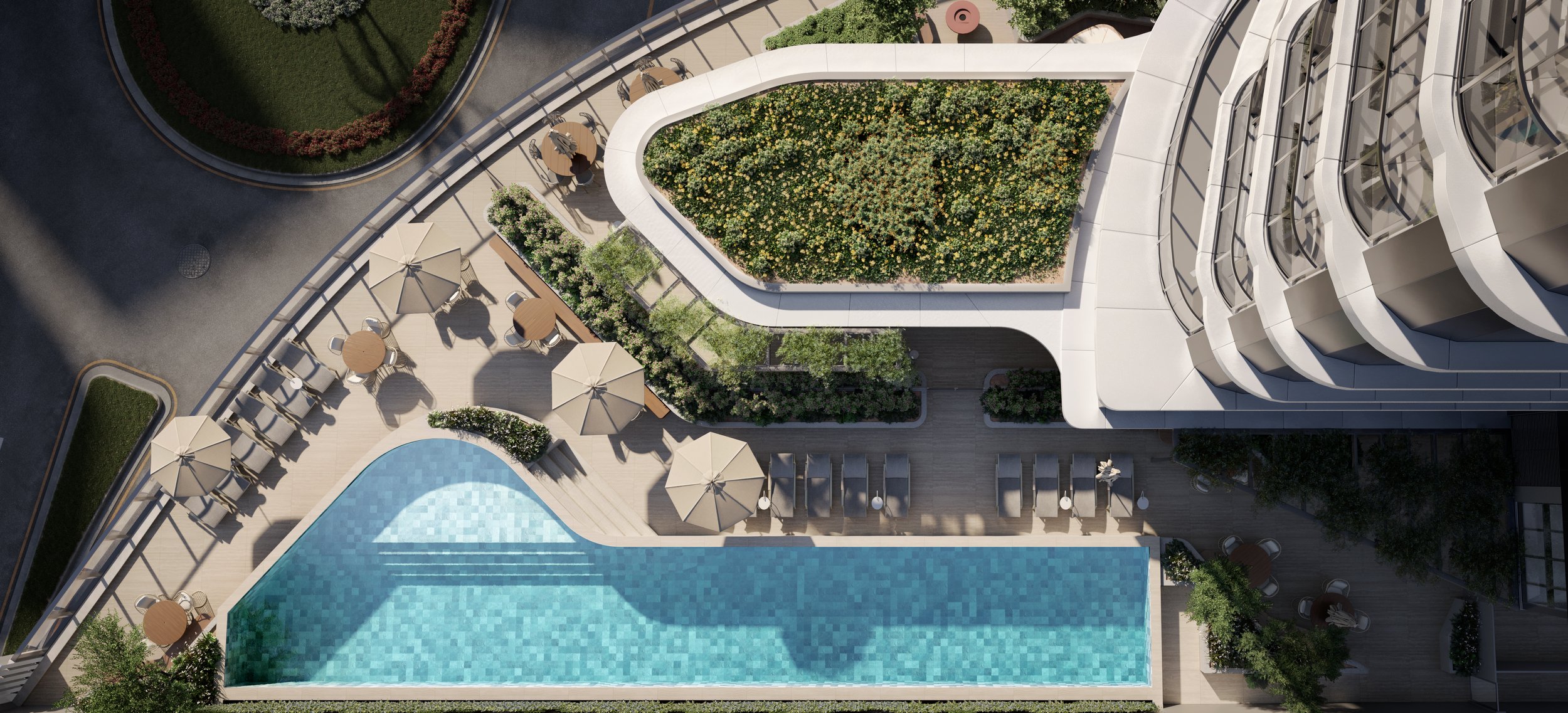 Imagem aérea de uma área de lazer com piscina, cadeiras de sol, guarda-sóis, jardim com plantas e arbustos, um edifício de fachada moderna e uma área de passeio com bancos e mesas, provavelmente em um hotel ou condomínio.