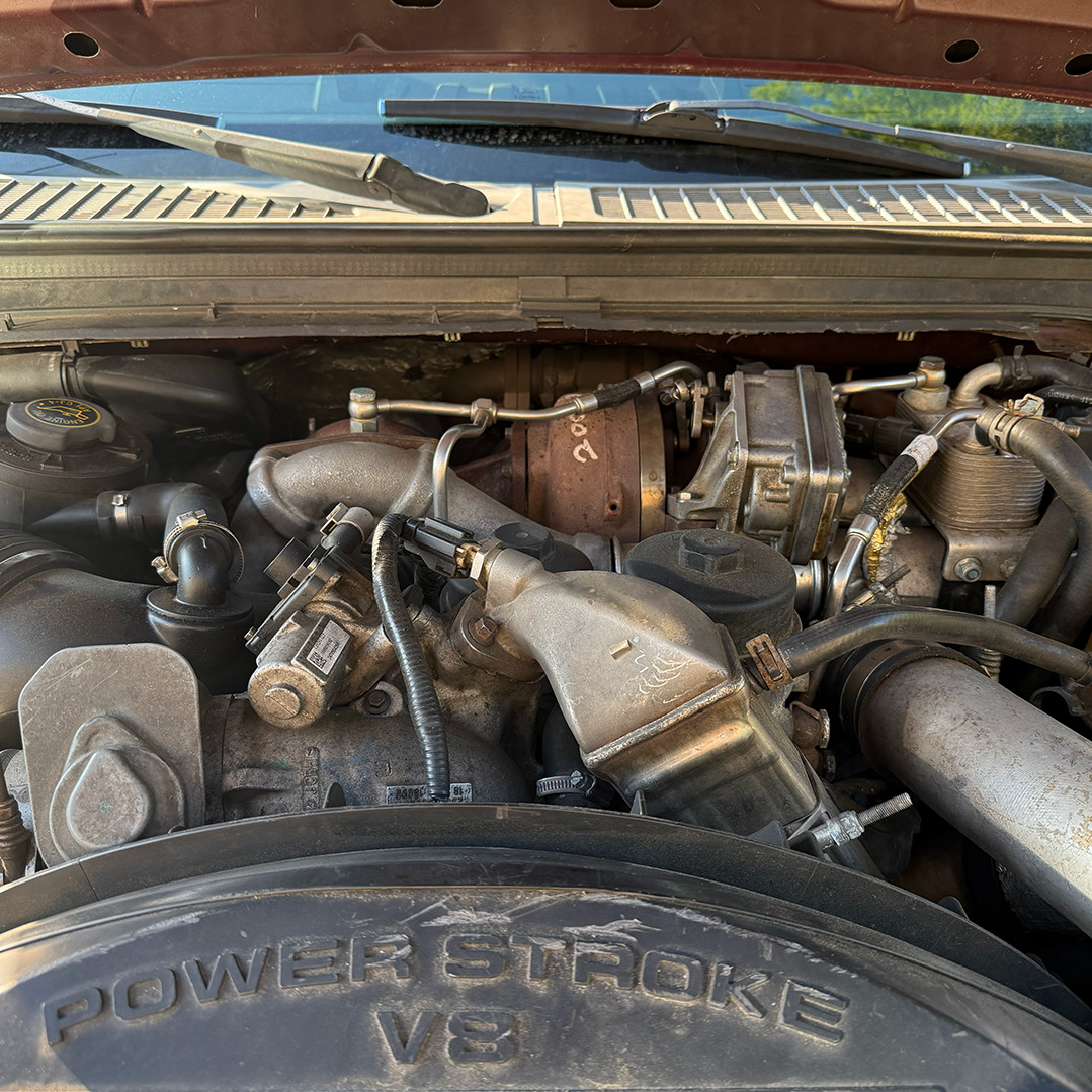 Ford Powerstroke 6.4L compound turbo system and engine components