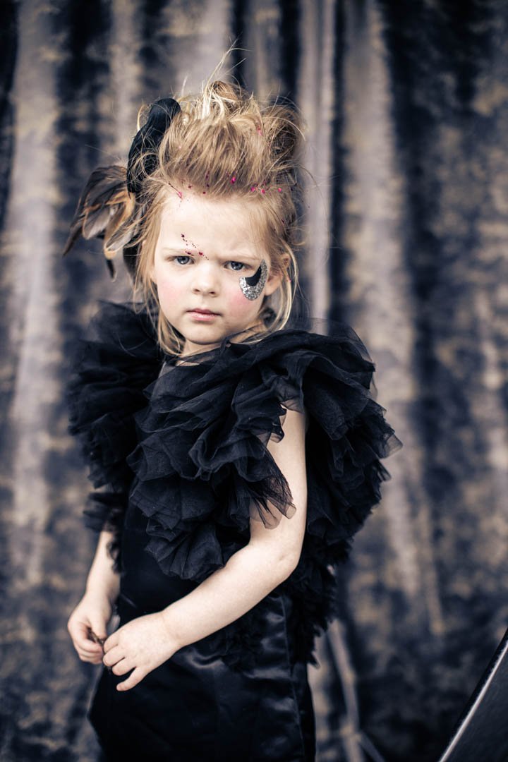 Projet RAW-  ©Hélène Perry
Maquillage Coiffure ©Peggy Valor 