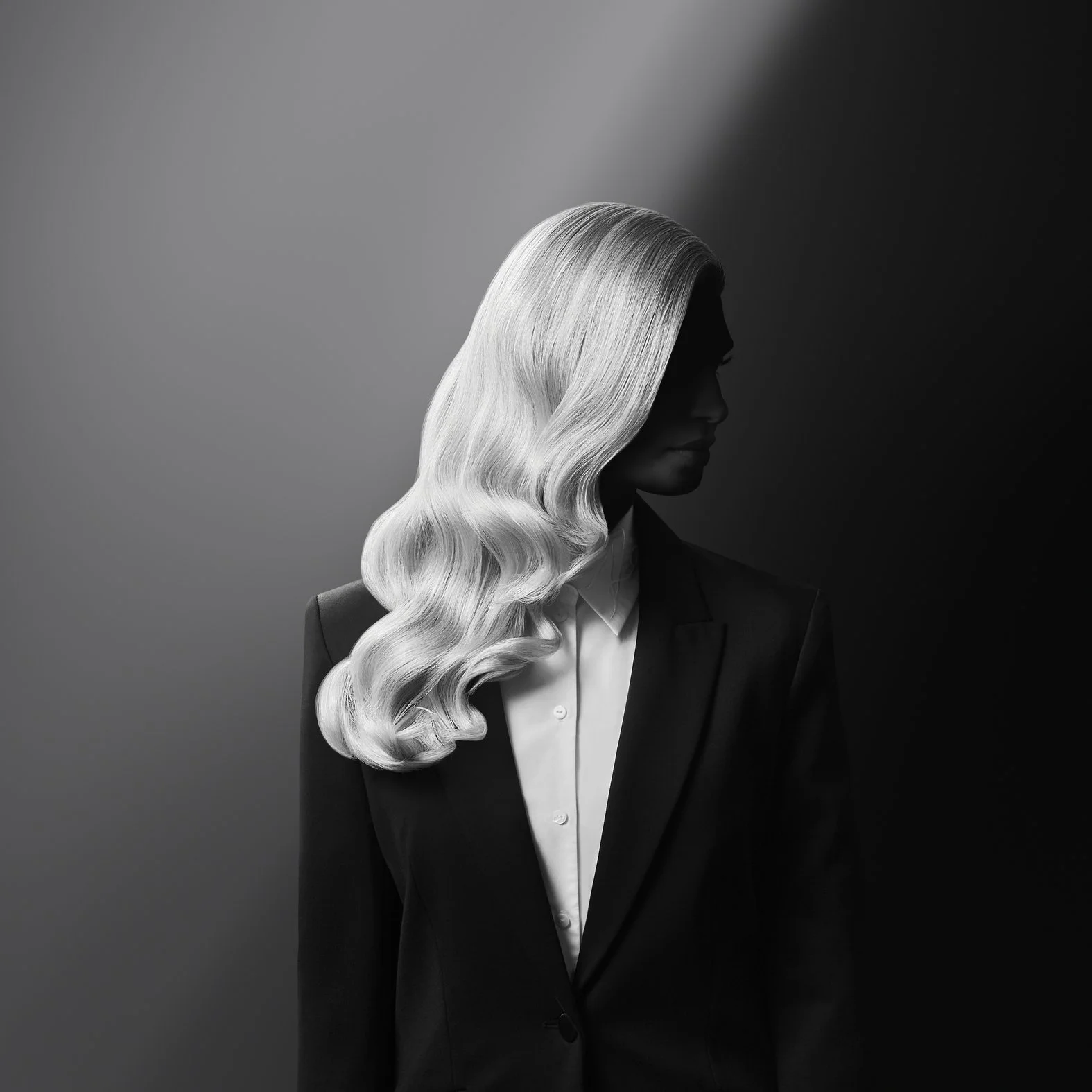 shooting en collaboration avec la marque Karl Lagerfeld.
Maquillage coiffure ©Peggy Valor