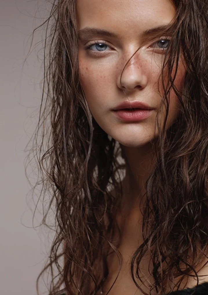 Photo ©Paul Blind
Maquillage Coiffure  © Peggy Valor