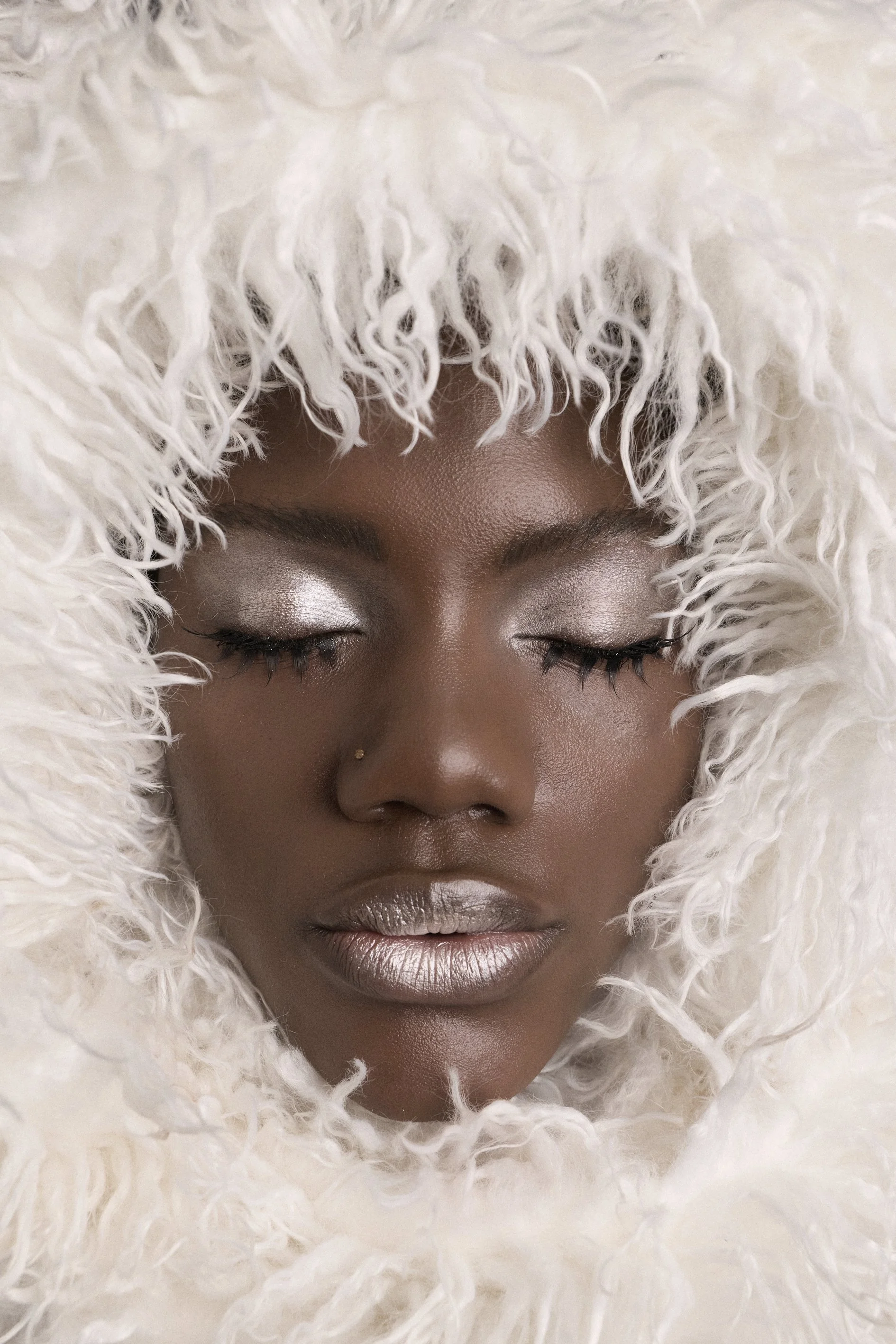 Photo ©Bruno Metra
Maquillage coiffure ©Peggy Valor 