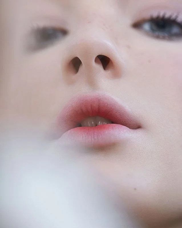 Photo ©Bruno Juminer  
Maquillage coiffure ©Peggy Valor