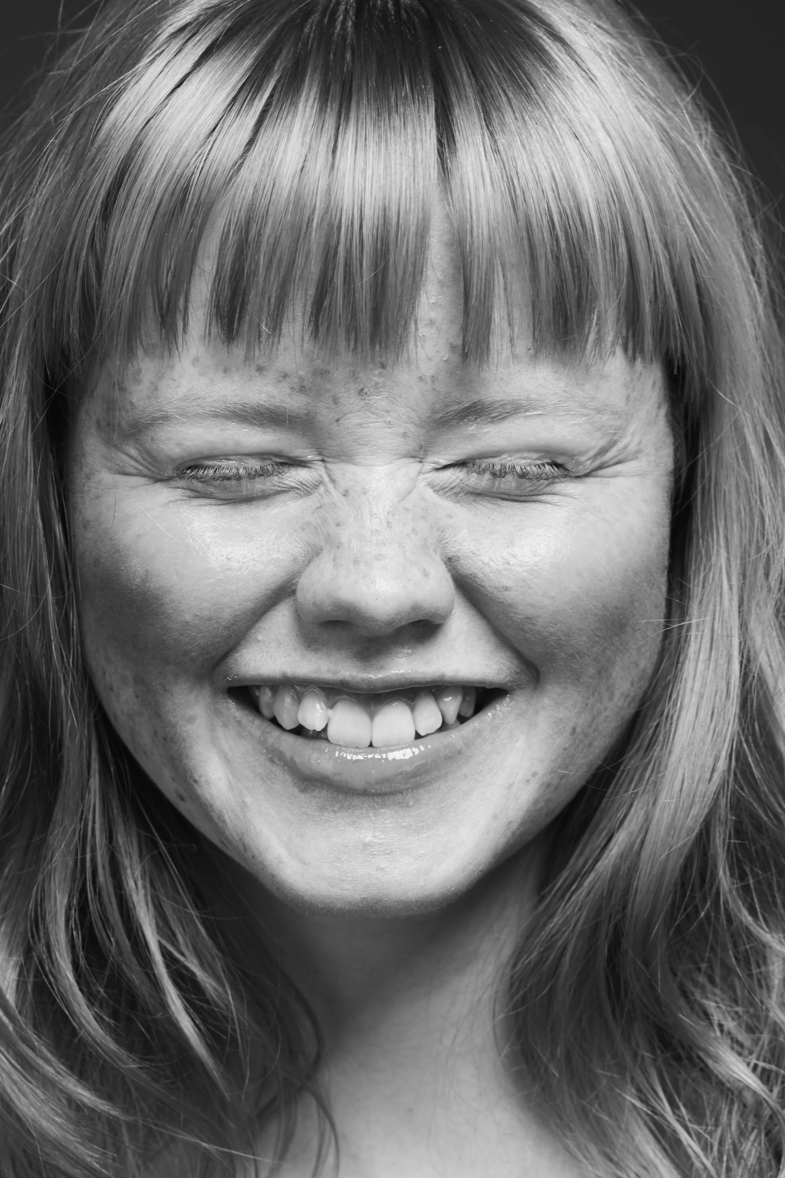 L'IMPERTINENT MAGAZINE-Photo ©Valérie Mathilde 
Maquillage coiffure ©Peggy Valor