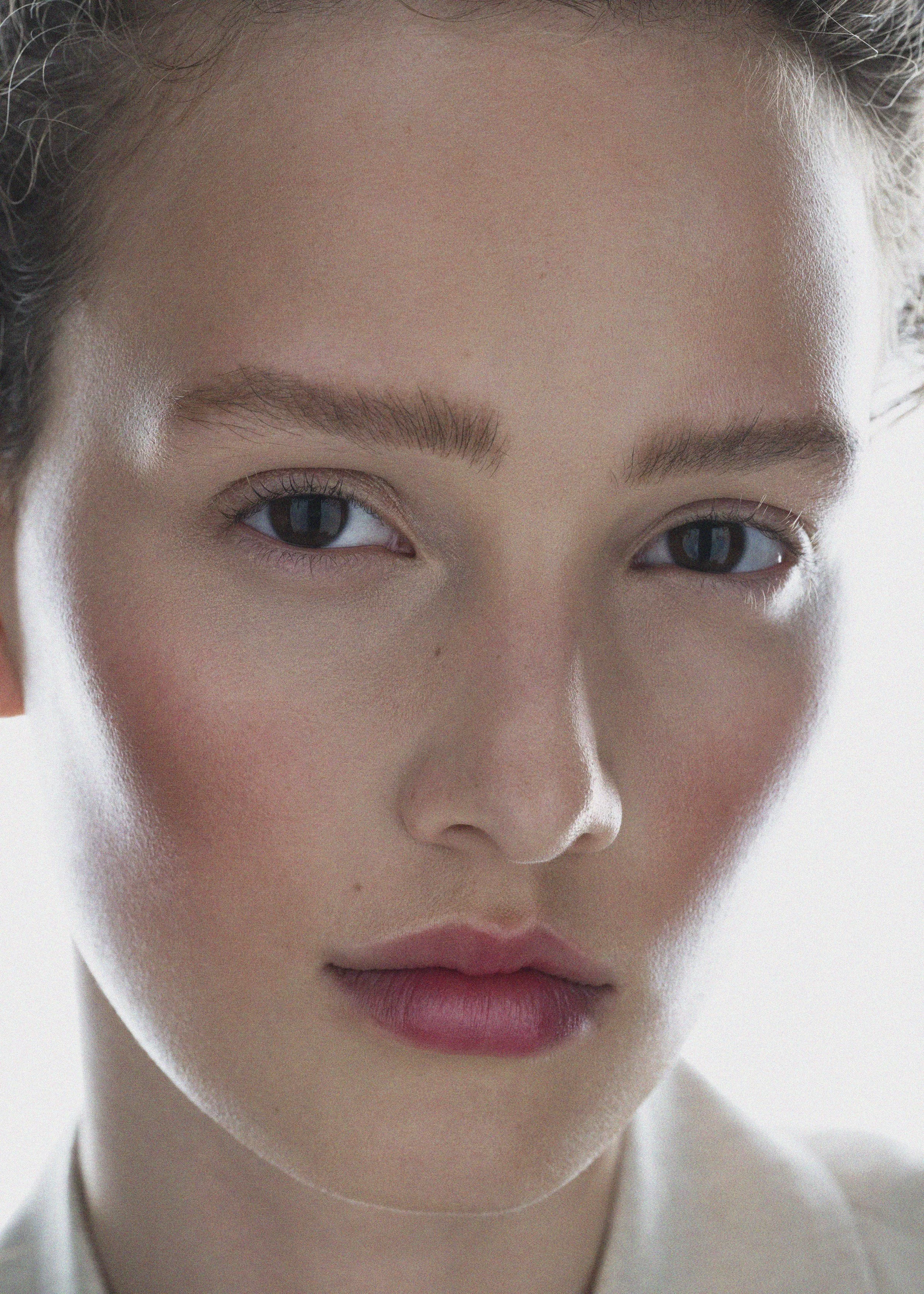 Photo ©Paul Blind
Maquillage Coiffure ©Peggy Valor